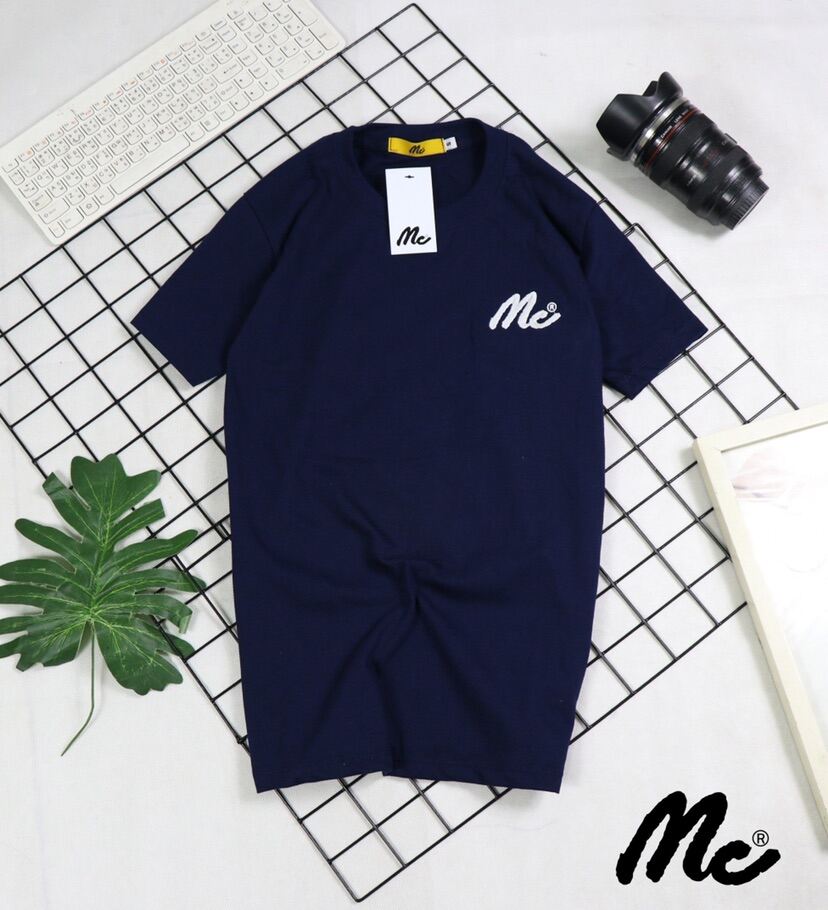 ?เสื้อคอกลม S M L XLผ้าคัทต้อน งานปักลายMC&ป้ายห้อย  เรียบหรูดูดี มีบริการเก็บเงินปลายทาง☺️