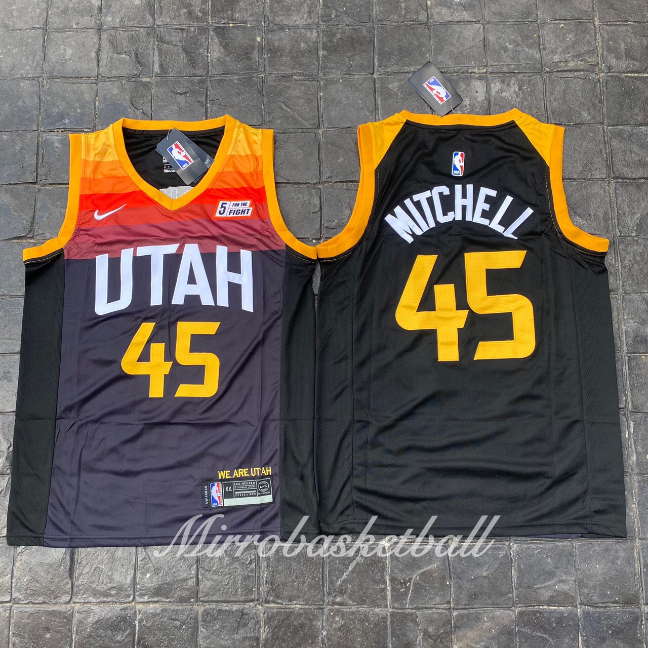 เสื้อบาสเกตบอลbasketball.jerseys(พร้อมจัดส่ง)#UTAH JAZZs.New city edition.45.Mitchell.