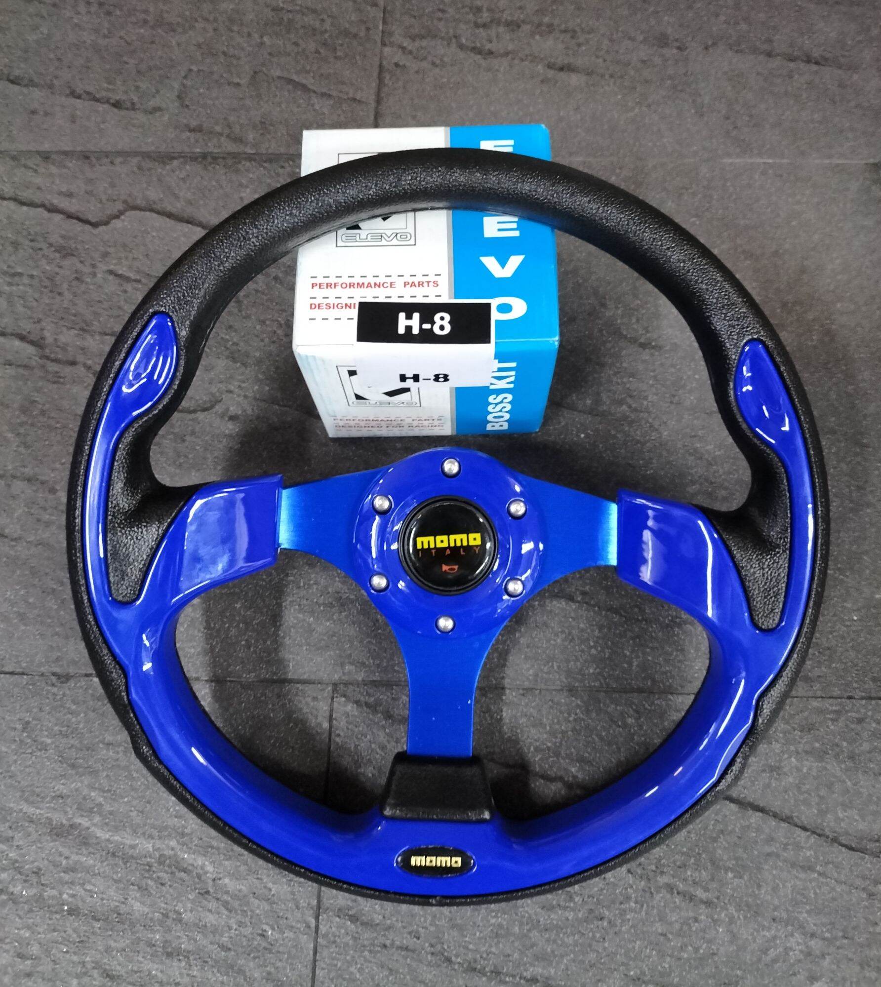 momo-12-nissan-big-m