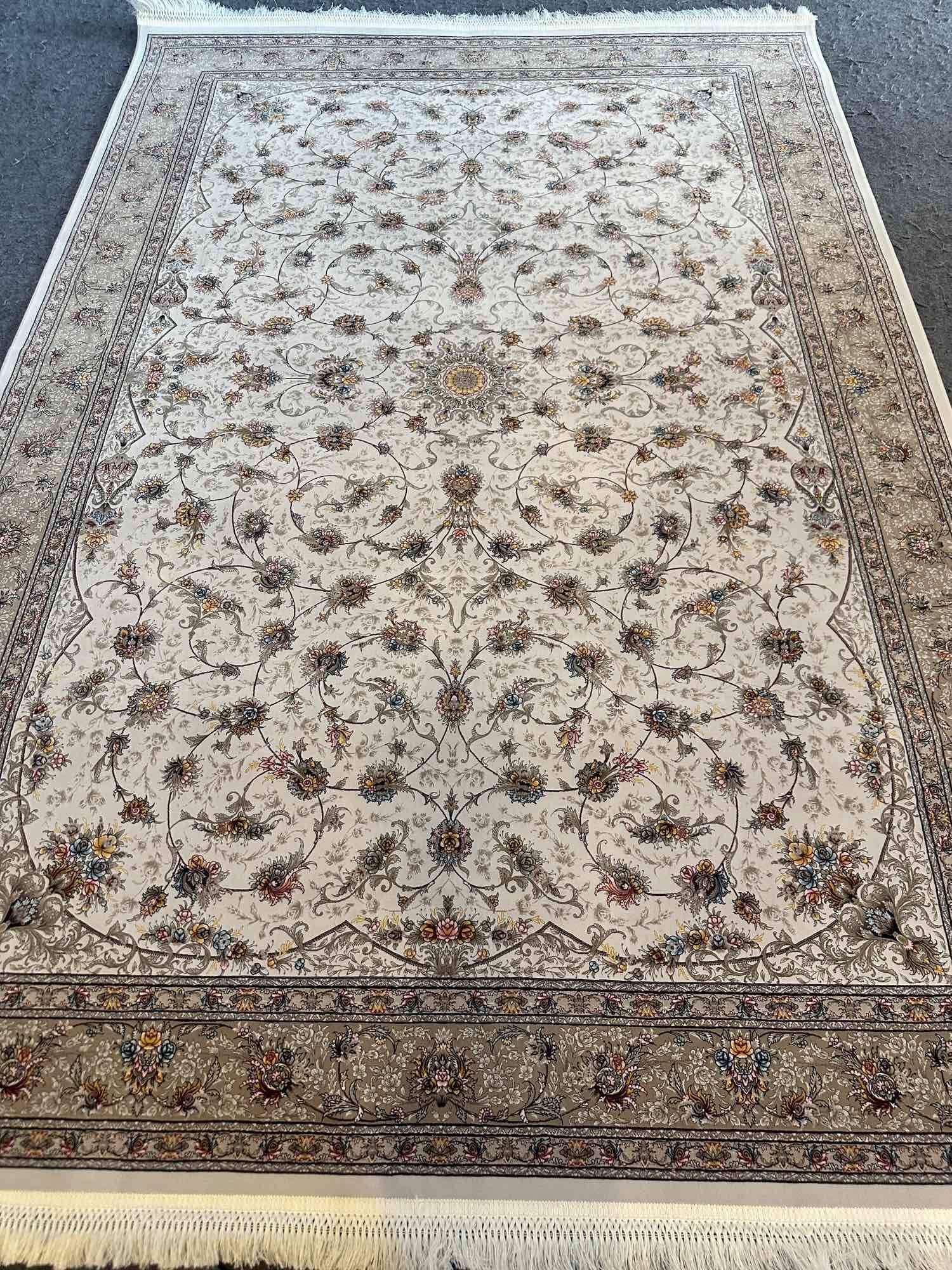 “Elegant Persian Carpet – All-Over Floral Design, 6x9 ft (180x270 cm), Premium Acrylic Material, Tight Dense Pile, Machine-Made in Iran”