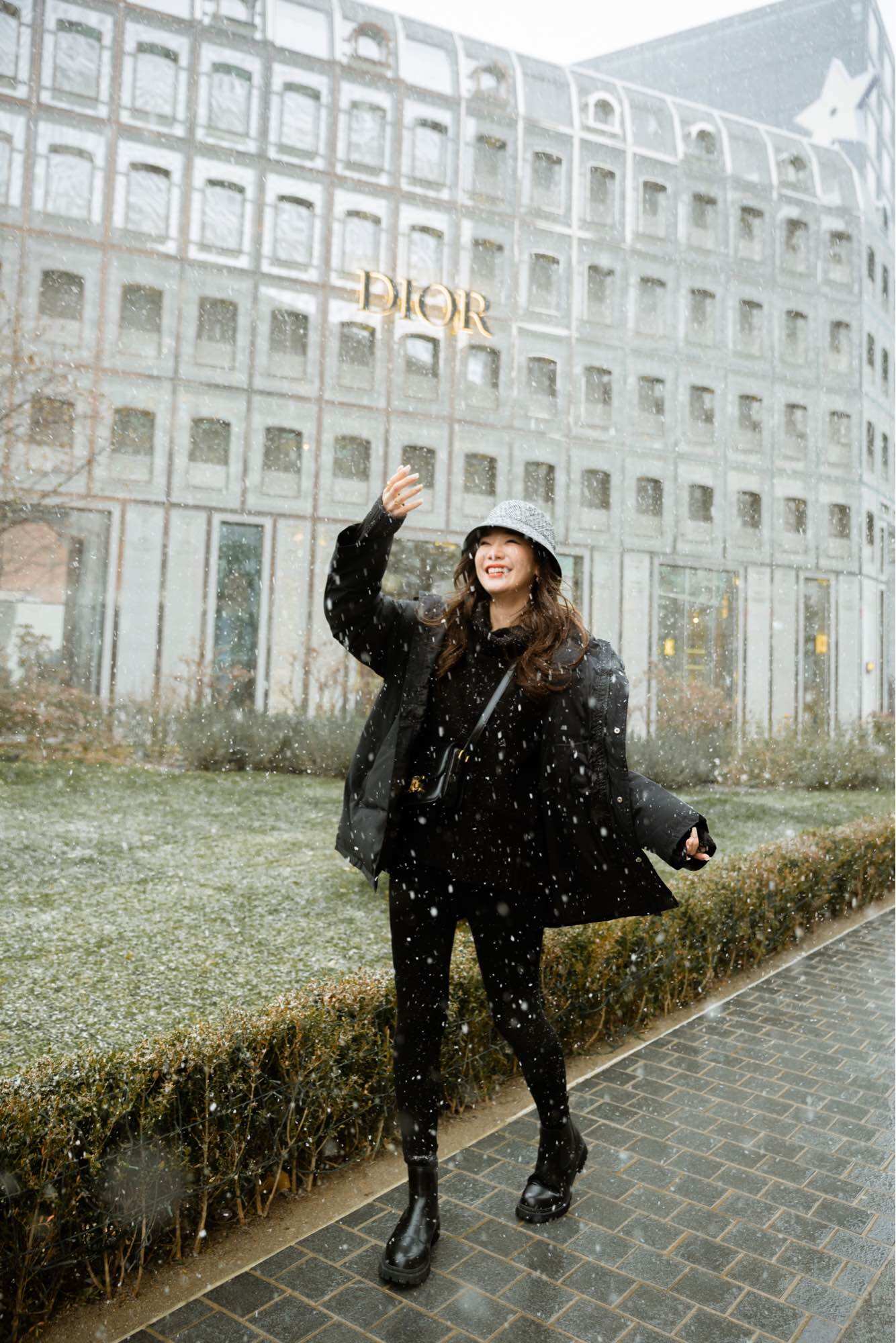 Coatsweater - Puffy downcoat ขนเป็ดรุ่นฮิต กันหนาวได้ถึงติดลบ งานดีมากค่ะ ราคา 1,690 บาท*ส่งฟรี