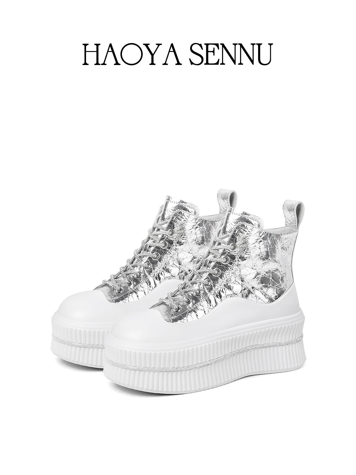 HAOYASENNU | Fashionable Loafers Platform Boots ราคา 10,512 บาท*ส่งฟรี