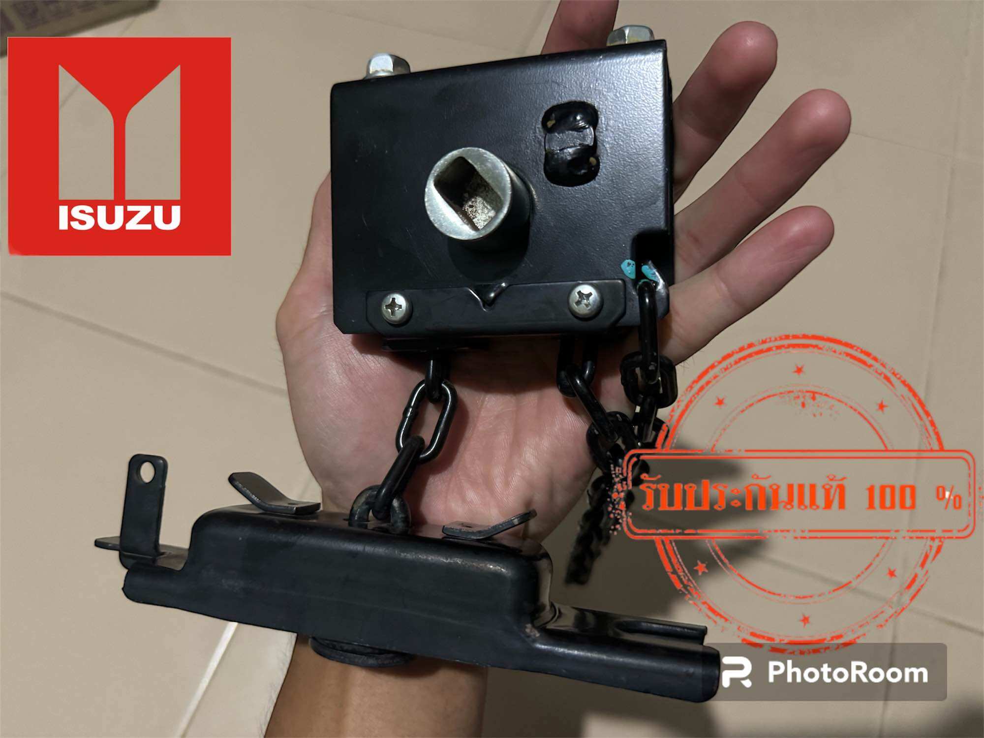 Isuzu ที่เก็บยางอะไหล่ อะไล่รถยนต์ รุ่น D-max All new ดีแม็คซ์ ออนิว ปี2020-2024แท้มือสอง ราคา 790 บาท*ส่งฟรี