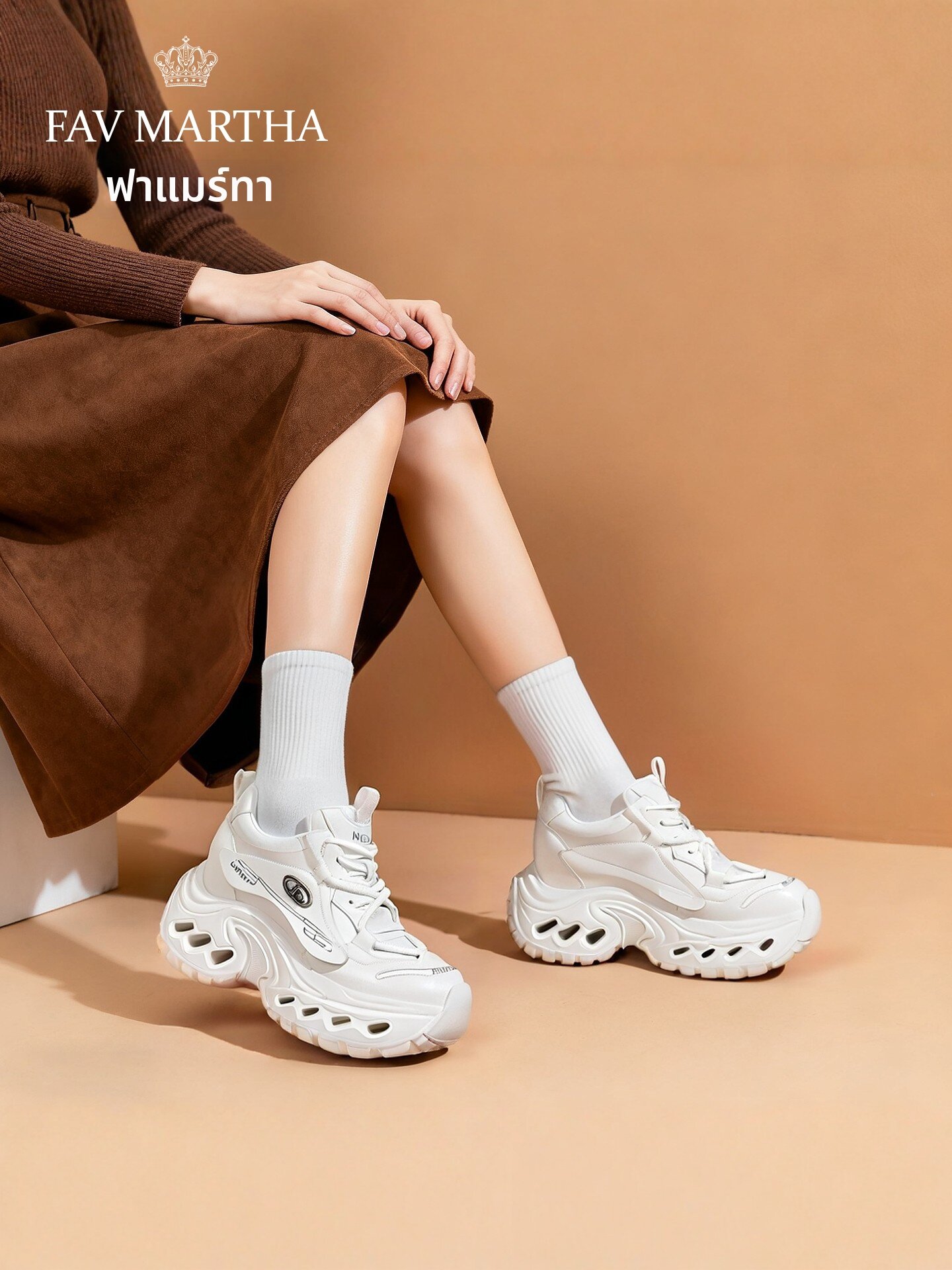 Aesthetic Small-Foot-Appearing Dad Shoes Comfortable Thick-Sole ราคา 8,019 บาท*ส่งฟรี