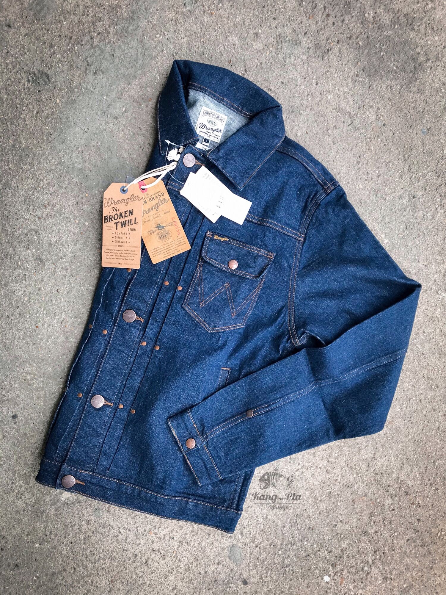 Wrangler Jacket สี Indigo