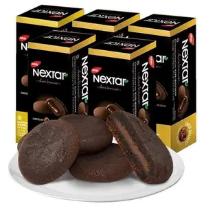 ภาพหน้าปกสินค้าNextar Brownies บราวนี่สอดใส้ช็อคแลต กล่อง 8 ชิ้น นำเข้าจากต่างประเทศ ที่เกี่ยวข้อง