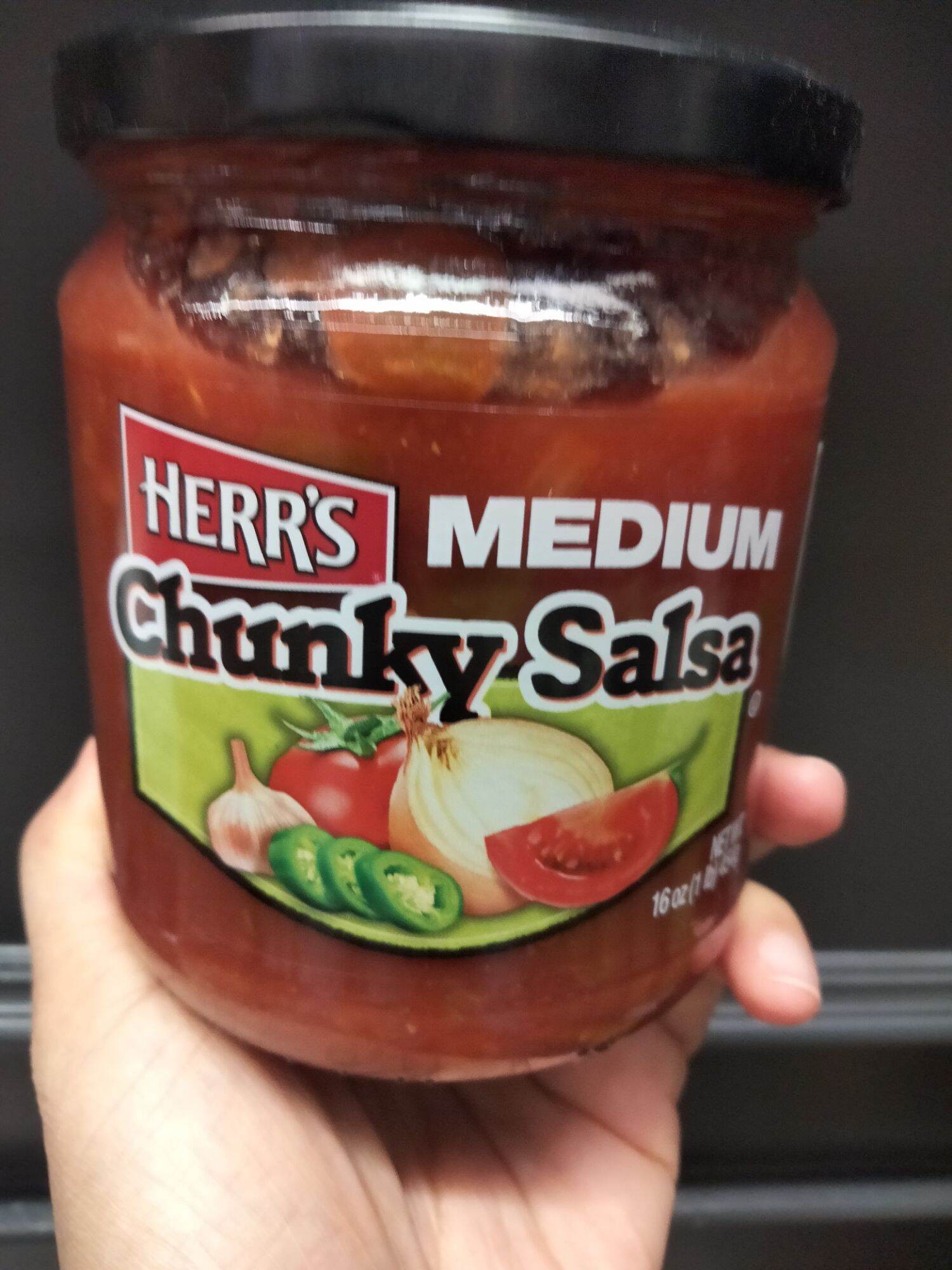 Herr's Medium Salsa Dip Sauce ซัลซ่า ซอส เฮอร์ 454กรัม ราคาพิเศษ