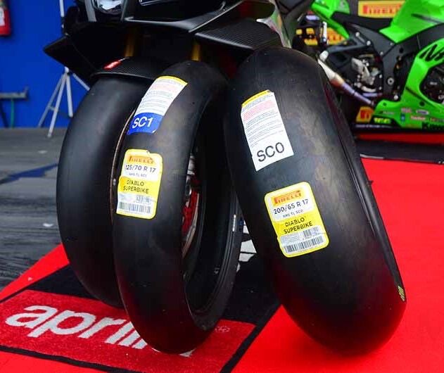 DIABLO SUPERBIKE SC1 125-200-17 superbike wsbk pirelli ราคา 19,996 บาท*ส่งฟรี