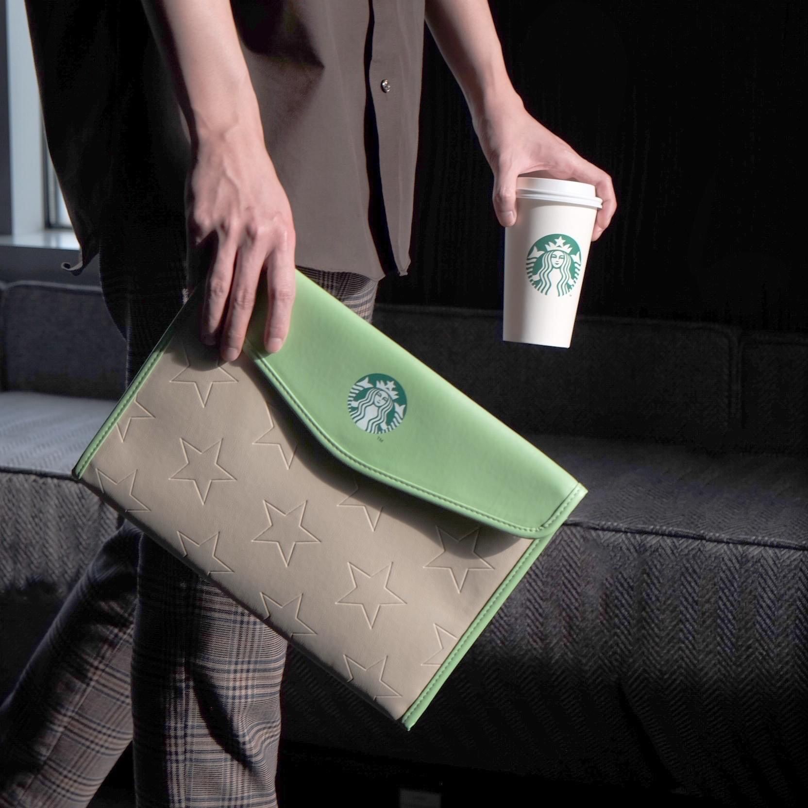 กระเป๋า Starbucks Clutch Bag ลายดาว Lazada.co.th