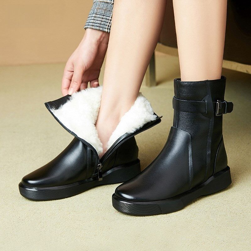 [SHIPAILUO | Leather Martin Boots Winter New Style Women's Casual Soft Leather Thickened Wool Warm Short Boots Fashionable Zipper Closure,SHIPAILUO | Leather Martin Boots Winter New Style Women's Casual Soft Leather Thickened Wool Warm Short Boots Fashion ราคา 8,183 บาท*ส่งฟรี