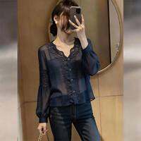 KUNAILIN | เสื้อแขนยาวคอวีลายลูกไม้หรูหรา