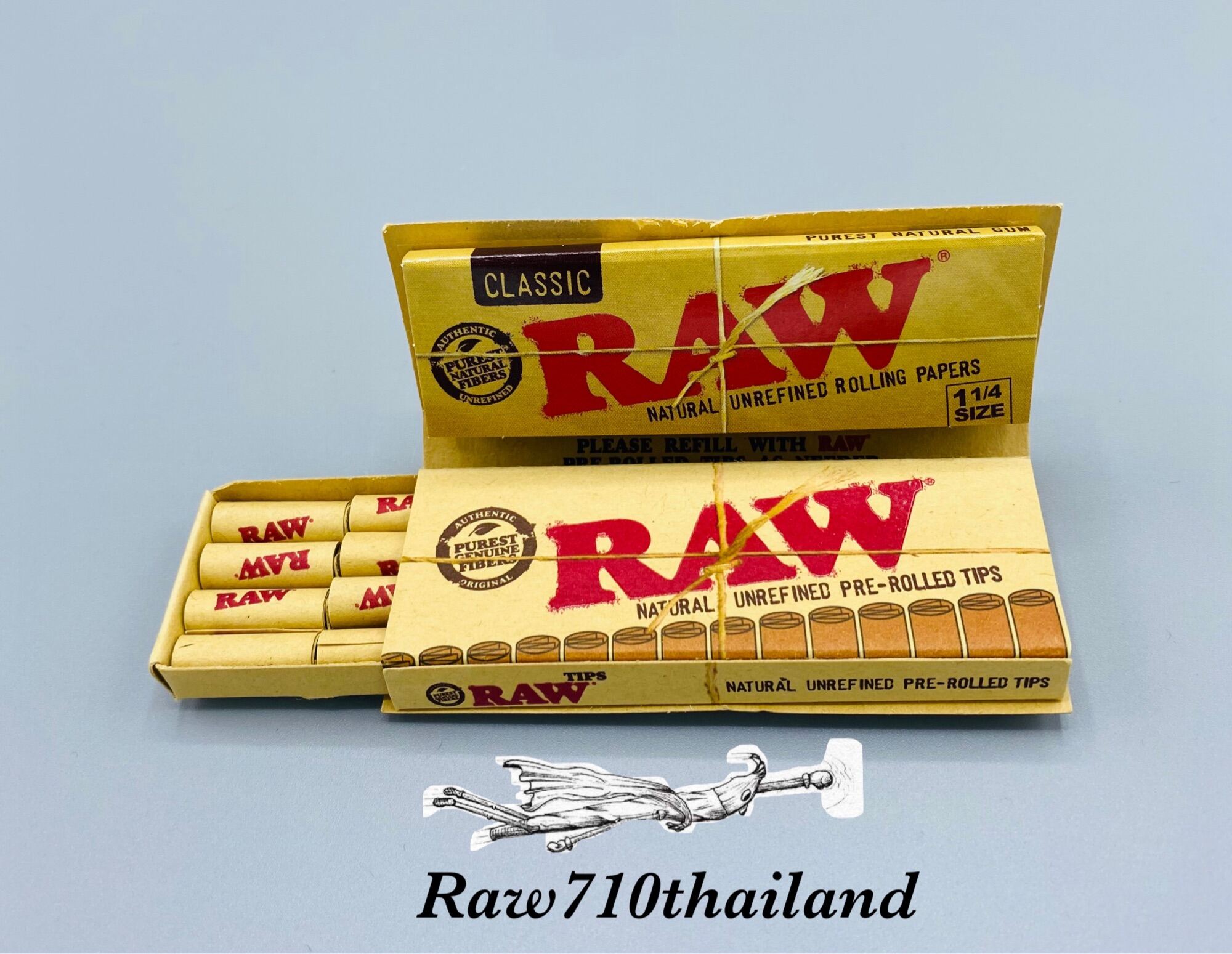 กระดาษมวu50แผ่น+ก้uกรองสำเร็จรูป 16 ชิ้น RAW Classic Connoisseur 1 1/4 & Pre-Rolled Tips