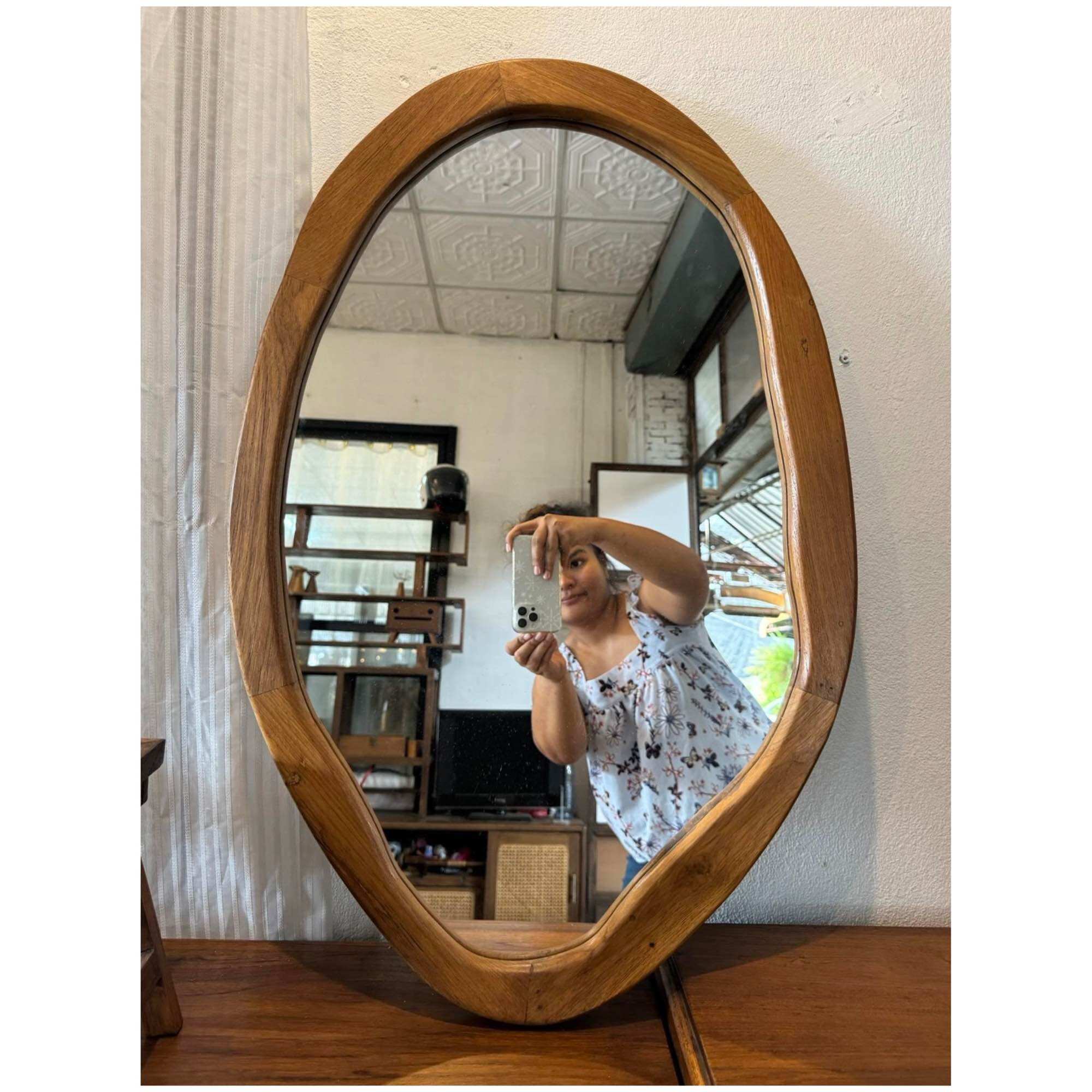 ส่งฟรี.. กระจกวงรี กระจกไม้วินเทจ ขนาด 80x50 cm. กรอบไม้สักแท้ ส่งพร้อมกระจก กระจกมินิมอล หนา 2.5 cm. ลงสีแล๊กเกอร์ แพคจัดส่งอย่างดี งานสวย