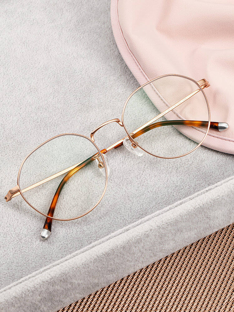RIGO | Titanium Lightweight Fashion Eyeglasses Frame ราคา 6,623 บาท*ส่งฟรี