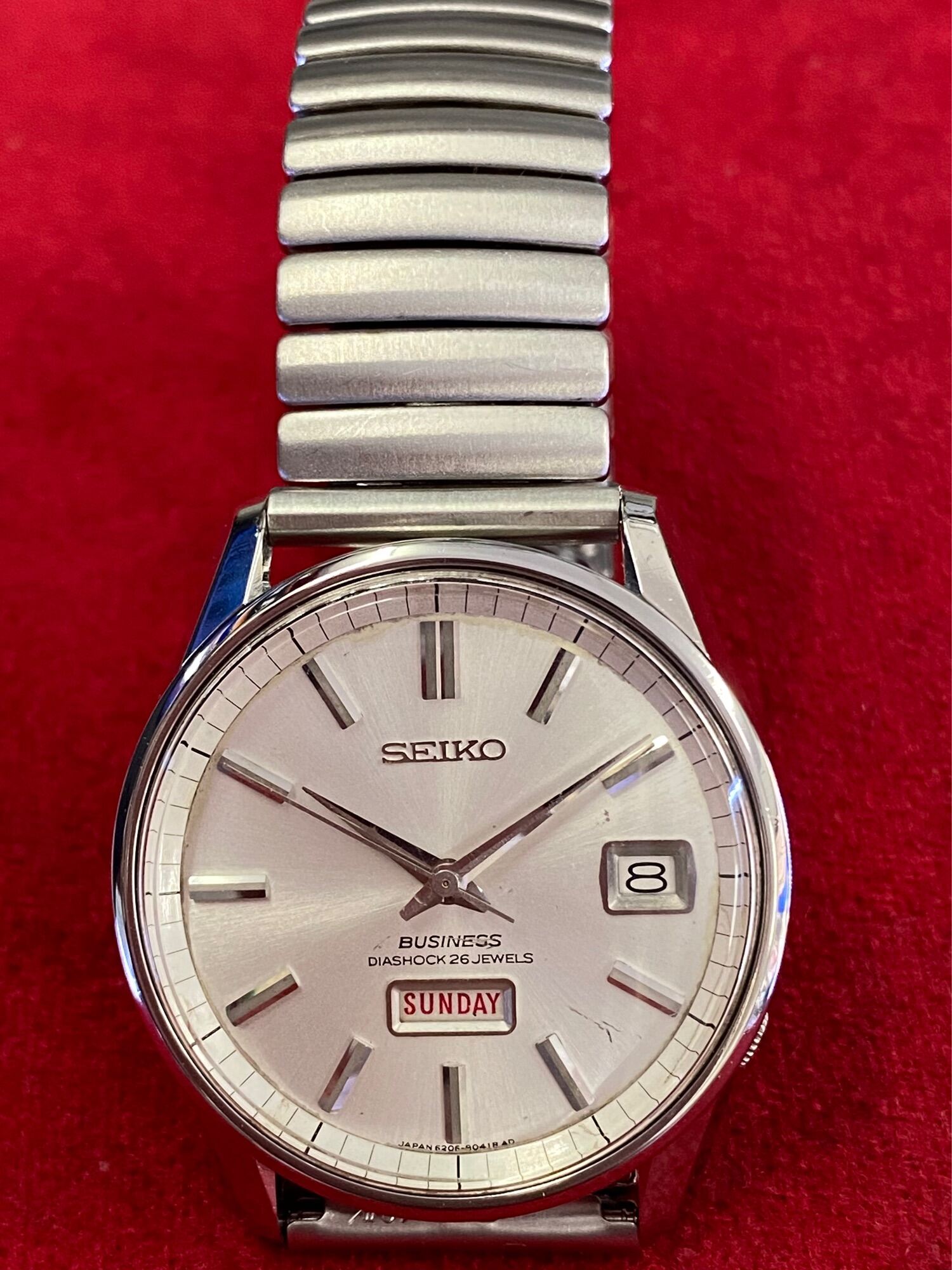 Seiko diashock hotsell 26 jewels