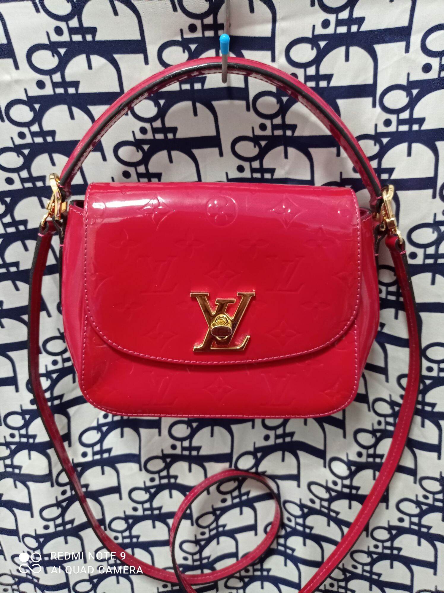 LOUIS VUITTON Monogram Vernis Cherry Pasadena Bag