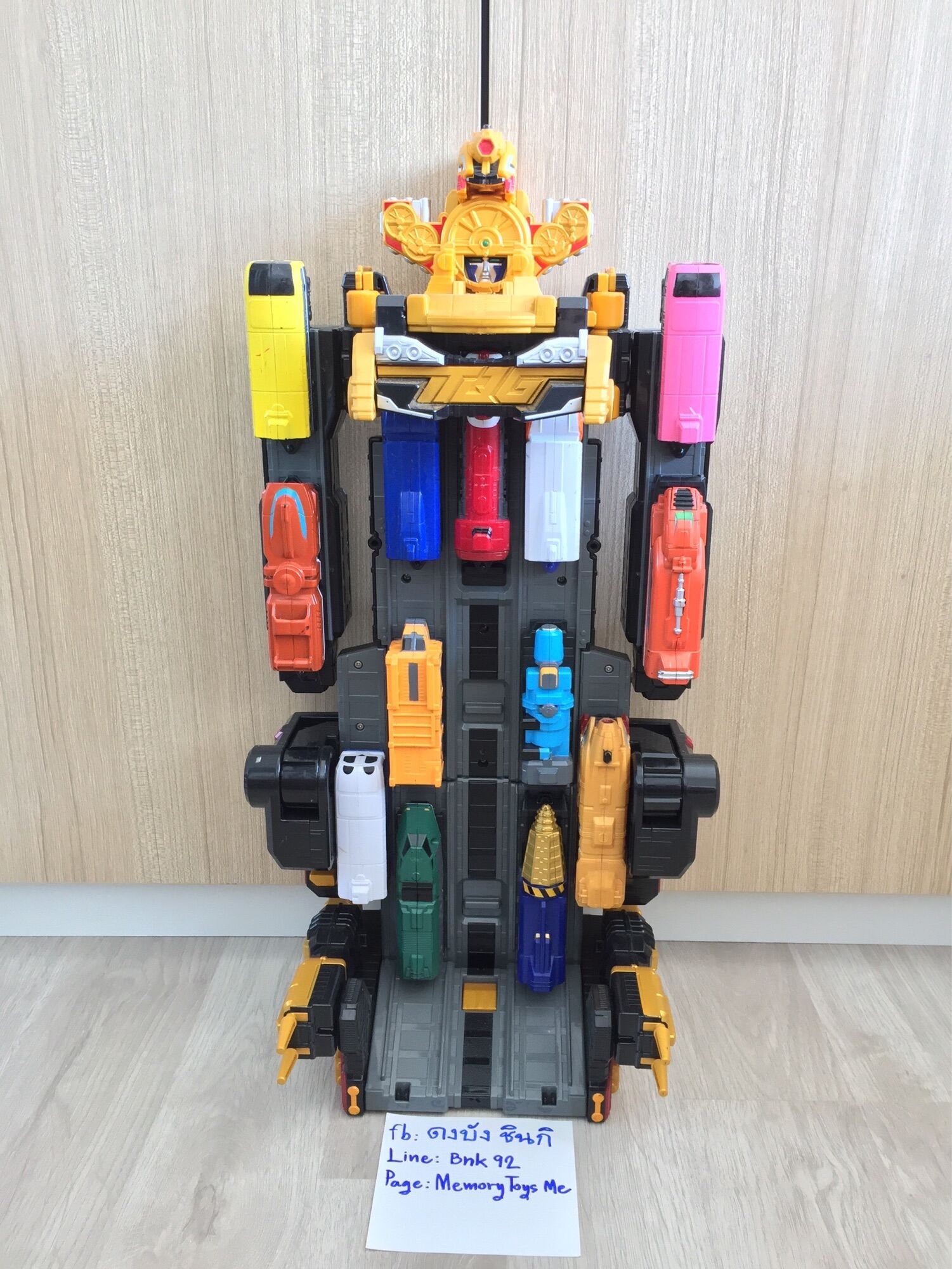 DX Hyper Ressha Tei-Oh toq rainbow ร่างสุดยอดตัวใหญ่มหึมา ของมือ