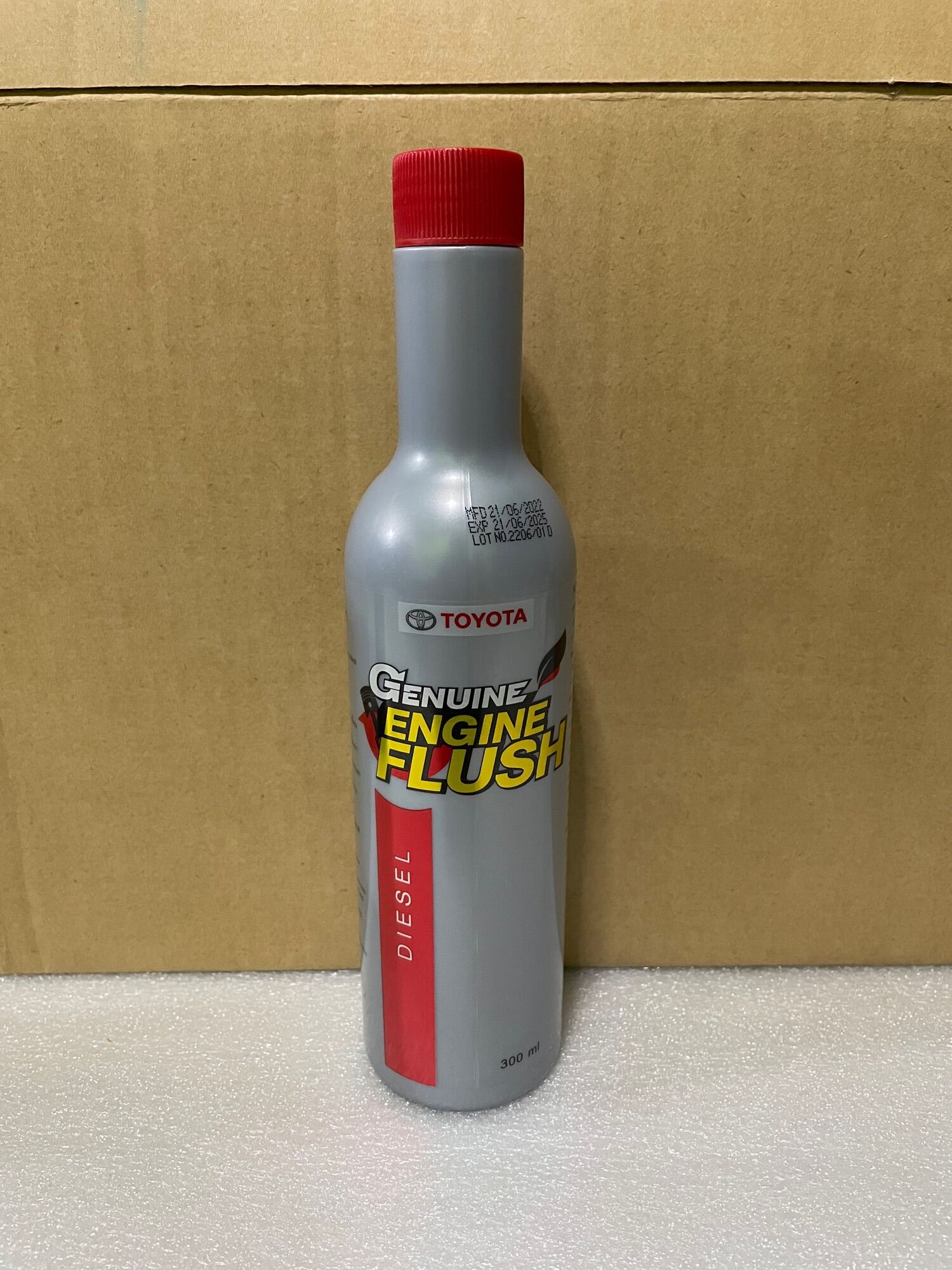 TOYOTA genuine engine flush น้ำยาขจัดคราบสกปรกภายในเครื่องยนต์ดีเซล