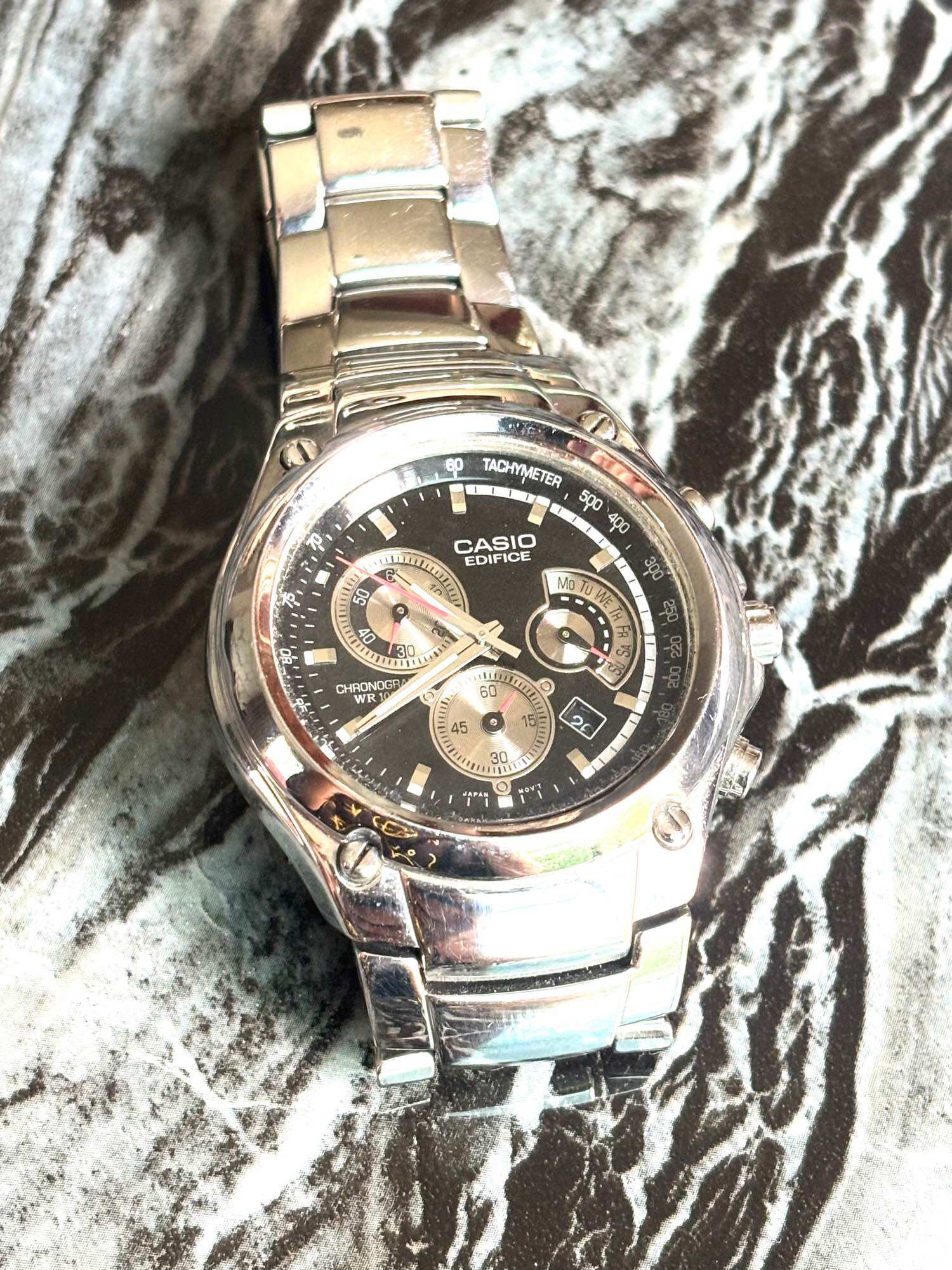 นาฬิกาเหมาบ้าน ของแท้ แบรนด์ดัง ราคา 2,000 บาท*ส่งฟรี