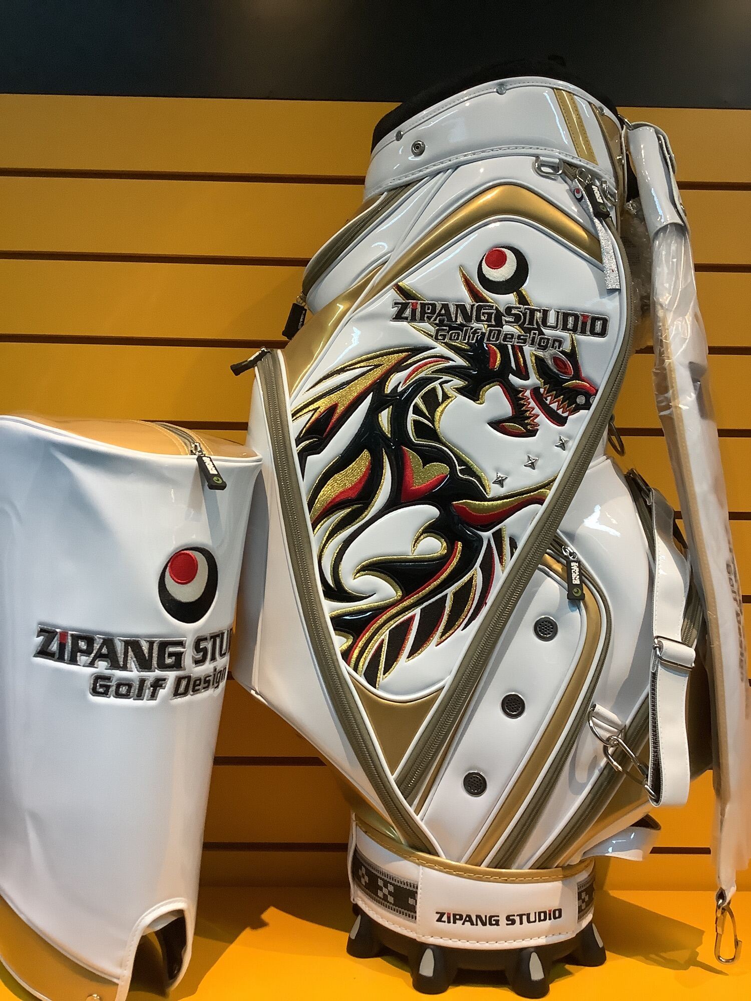 ถุงกอล์ฟ Zipang Studio Golf bag Ryukyu Japanese’s design Ancient White