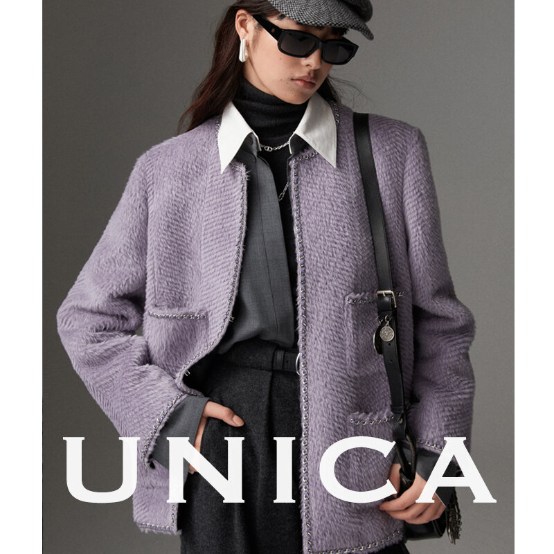 Unica/ นำเข้าจากอิตาลีขนเฟอร์ลายแฉกแนวตั้ง babysuri เสื้อคลุมทรงชาแนลสายโซ่ขนแกะ ราคา  39,145 บาท*ส่งฟรี