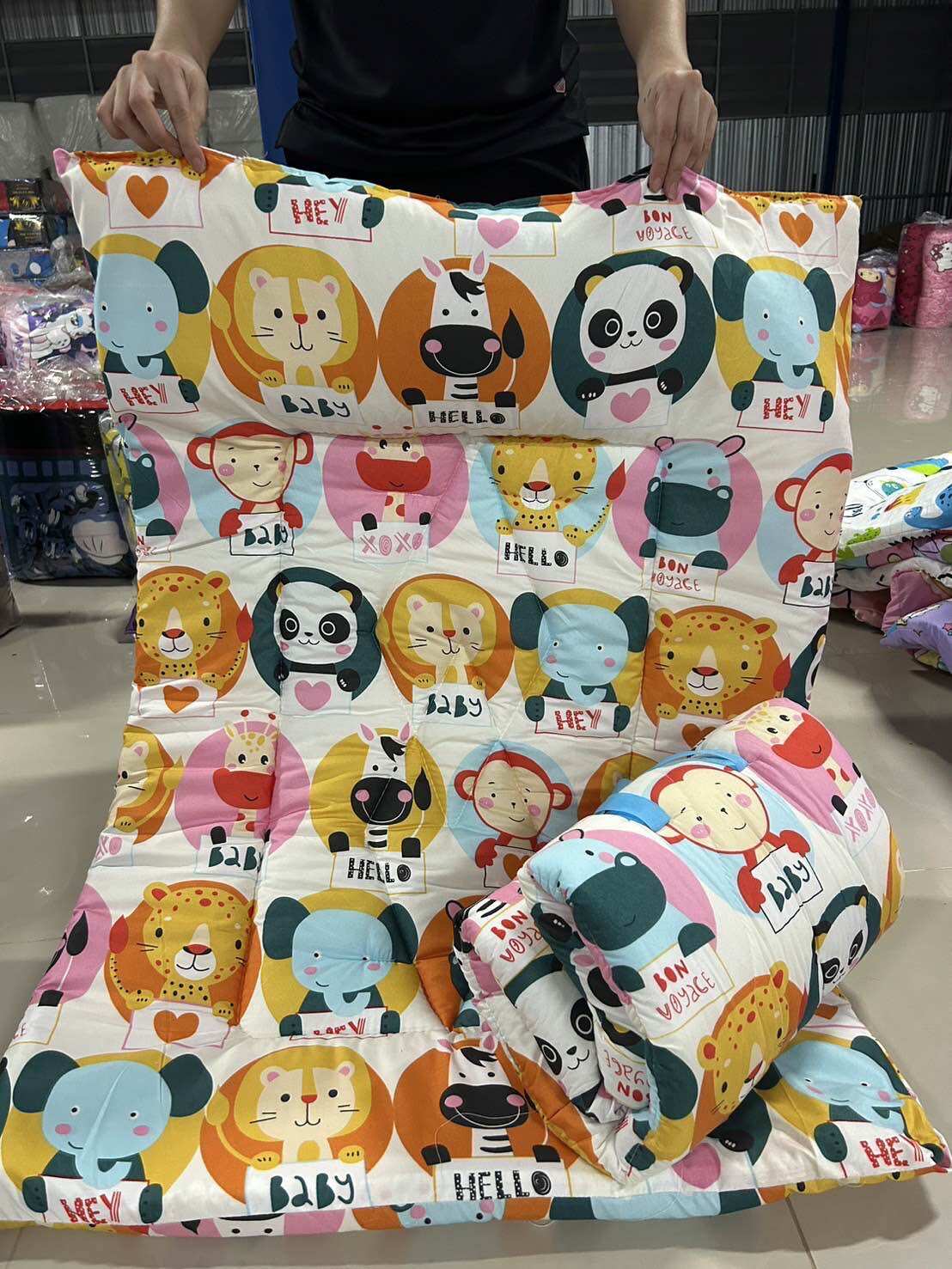 ที่นอนเด็กอนุบาล (ลายเอลซ่า) น่ารักๆ🧺🧸 ที่นอนสำหรับเด็กอนุบาลมีหมอนในตัว หมอนถอดชักได้ 🌟🦋💙