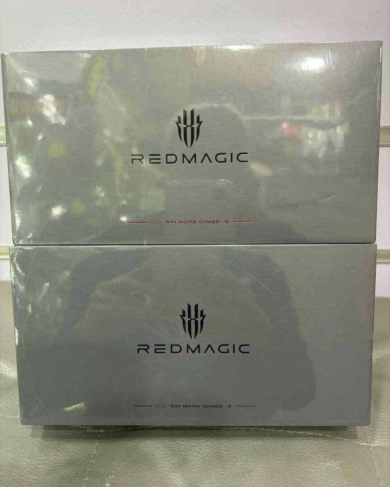 Brand New Nubia Red Magic 11 Pro Plus 512/16Gb Global Rom. ราคา 14,780 บาท*ส่งฟรี