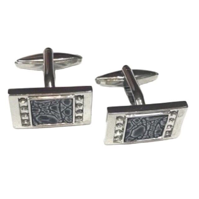 คัฟลิงค์ Cufflink กระดุมข้อมือสีเทาดำ งานสแตนเลสเกรดส่งออกคุณภาพพรีเมียม สินค้าทุกชิ้นเรามีกล่องหรูๆให้ครับ