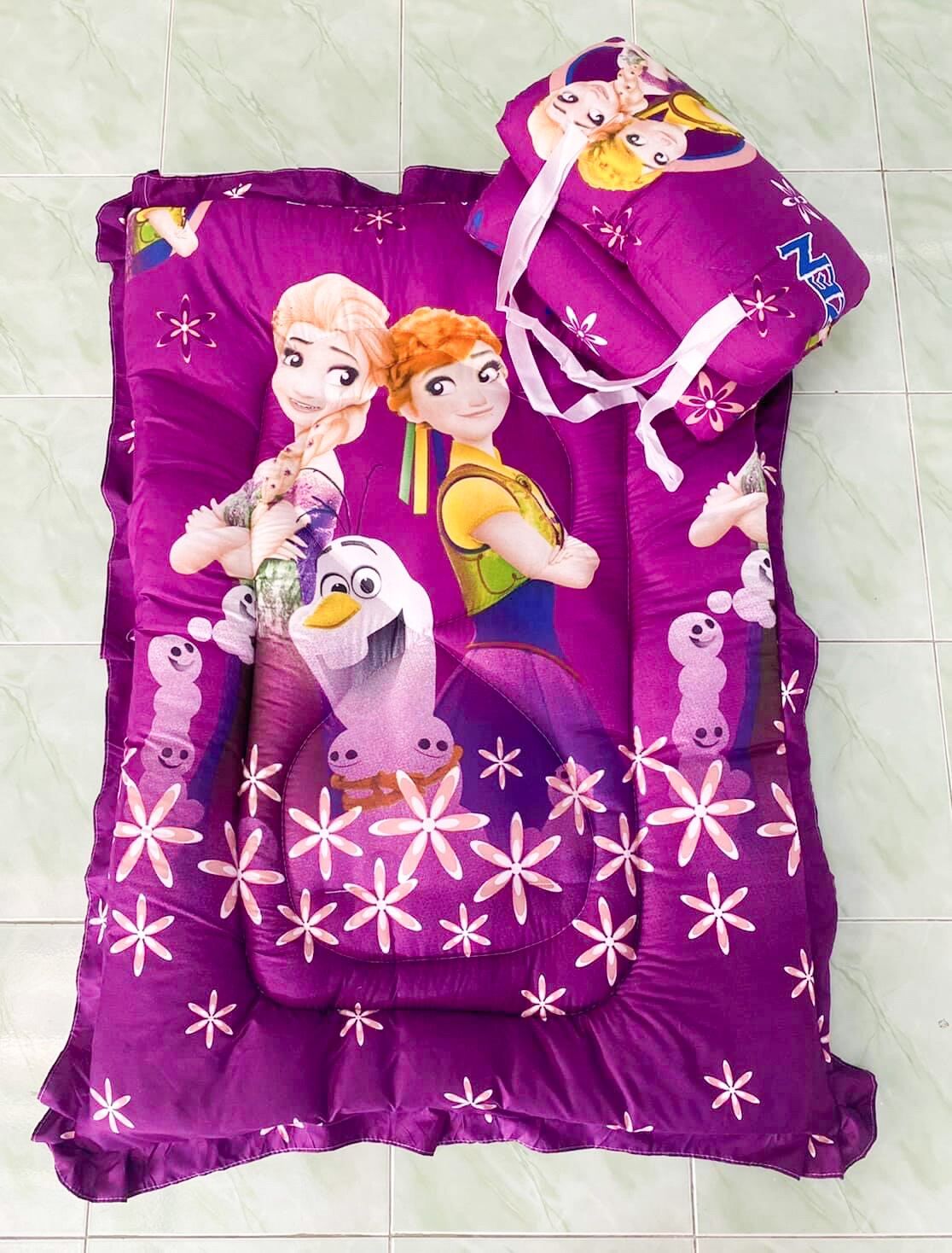 ที่นอนเด็กอนุบาล ลายเอลซ่า น่ารักๆ🧺🧸 ที่นอนสำหรับเด็กอนุบาลมีหมอนในตัว หมอนถอดชักได้ 🌟🦋💙