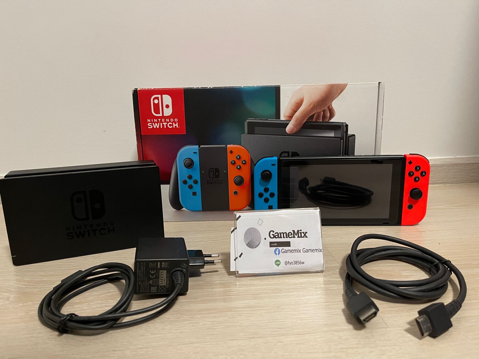 Nintendo Switch กล่องขาว กล่องแดง สินค้าสภาพสวยมือ 2 ราคา 6,990 บาท*ส่งฟรี