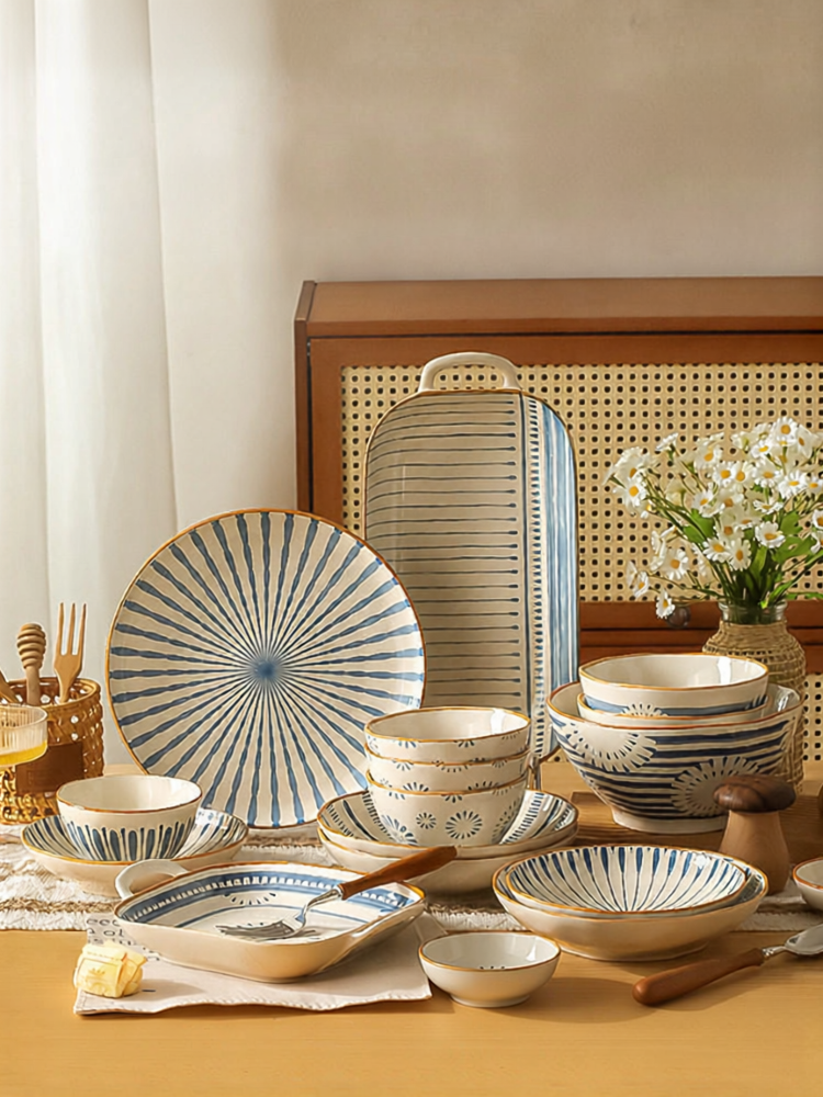 Yomerto | Home Glazed Ceramic Japanese Style New Dinnerware Set ราคา 2,095 บาท*ส่งฟรี