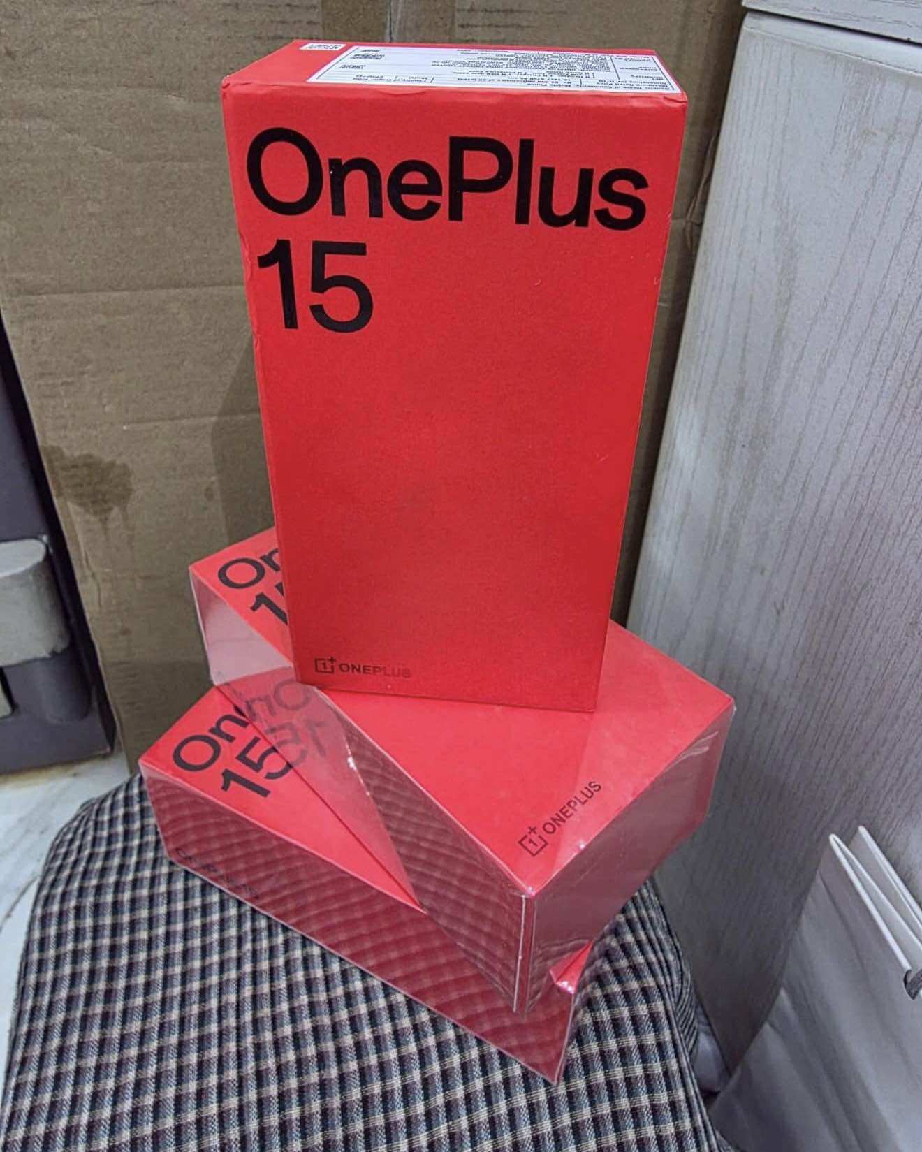 Oneplus 15 5g Global Version 16Gb 512Gb Sand Storm Snapdragon 8 Gen5 7300Mah Nfc ราคา 20,000 บาท*ส่งฟรี