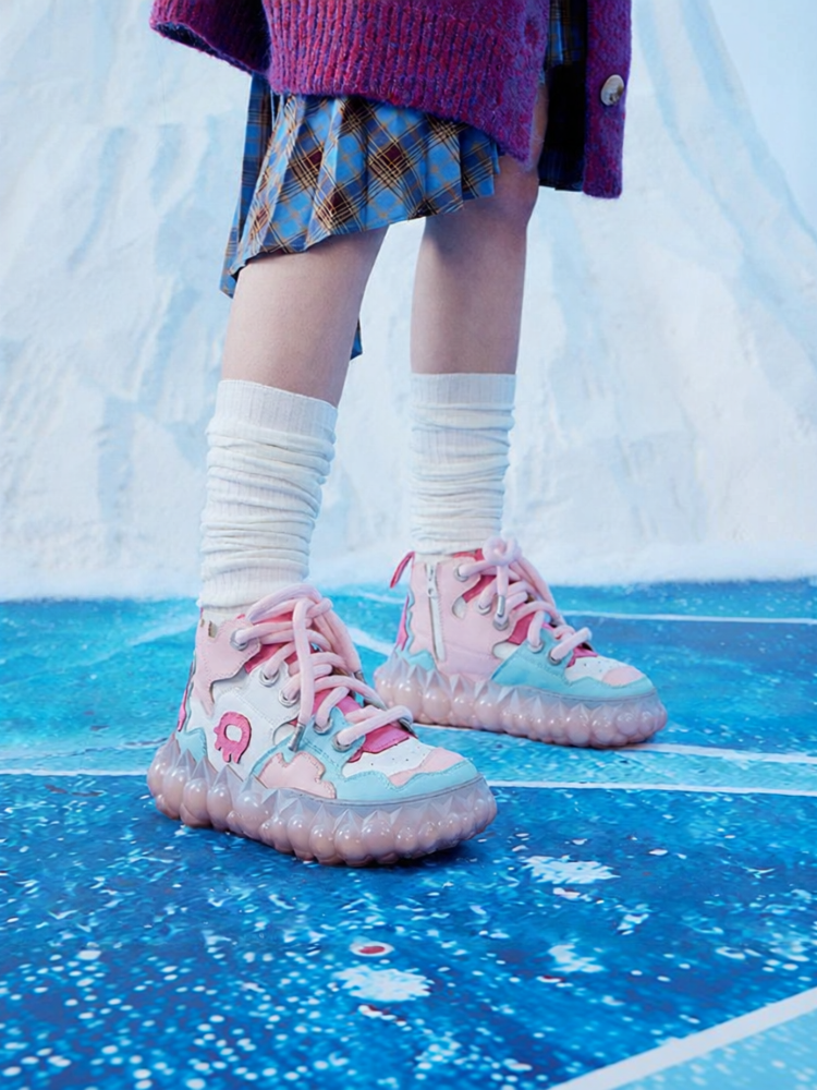 OETZI | Spring Autumn Style Colorful High Top Short Boots ราคา 10,622 บาท*ส่งฟรี