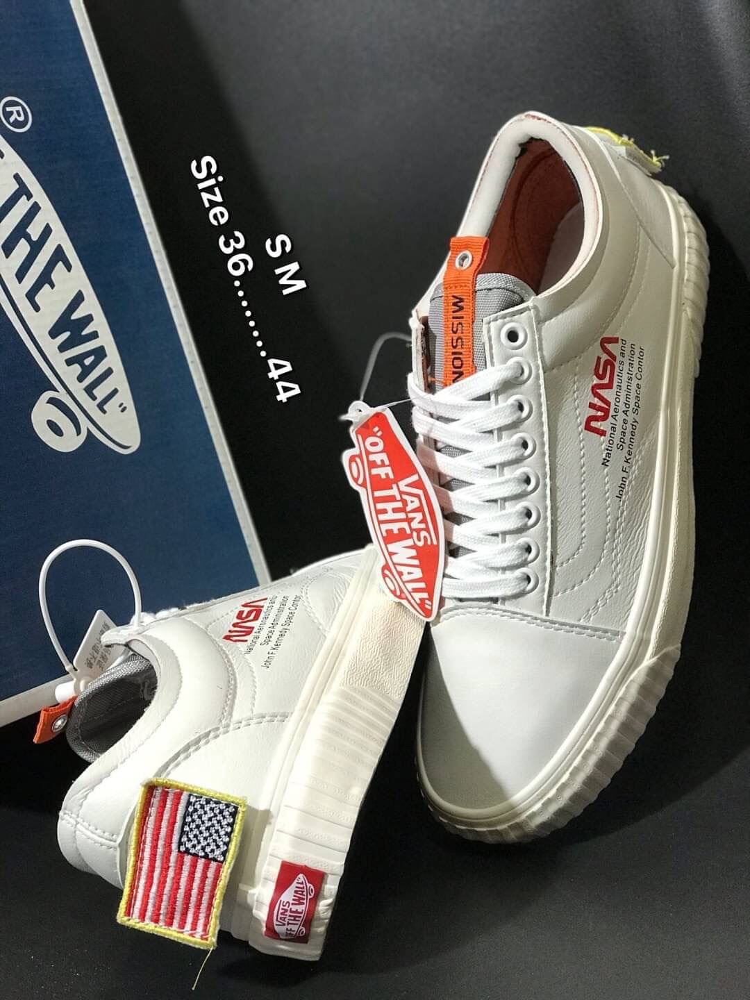 Vans NASA Made Vietnam สินค้าทางร้านเป็นสินค้าแท้นำเข้ามือหนึ่ง