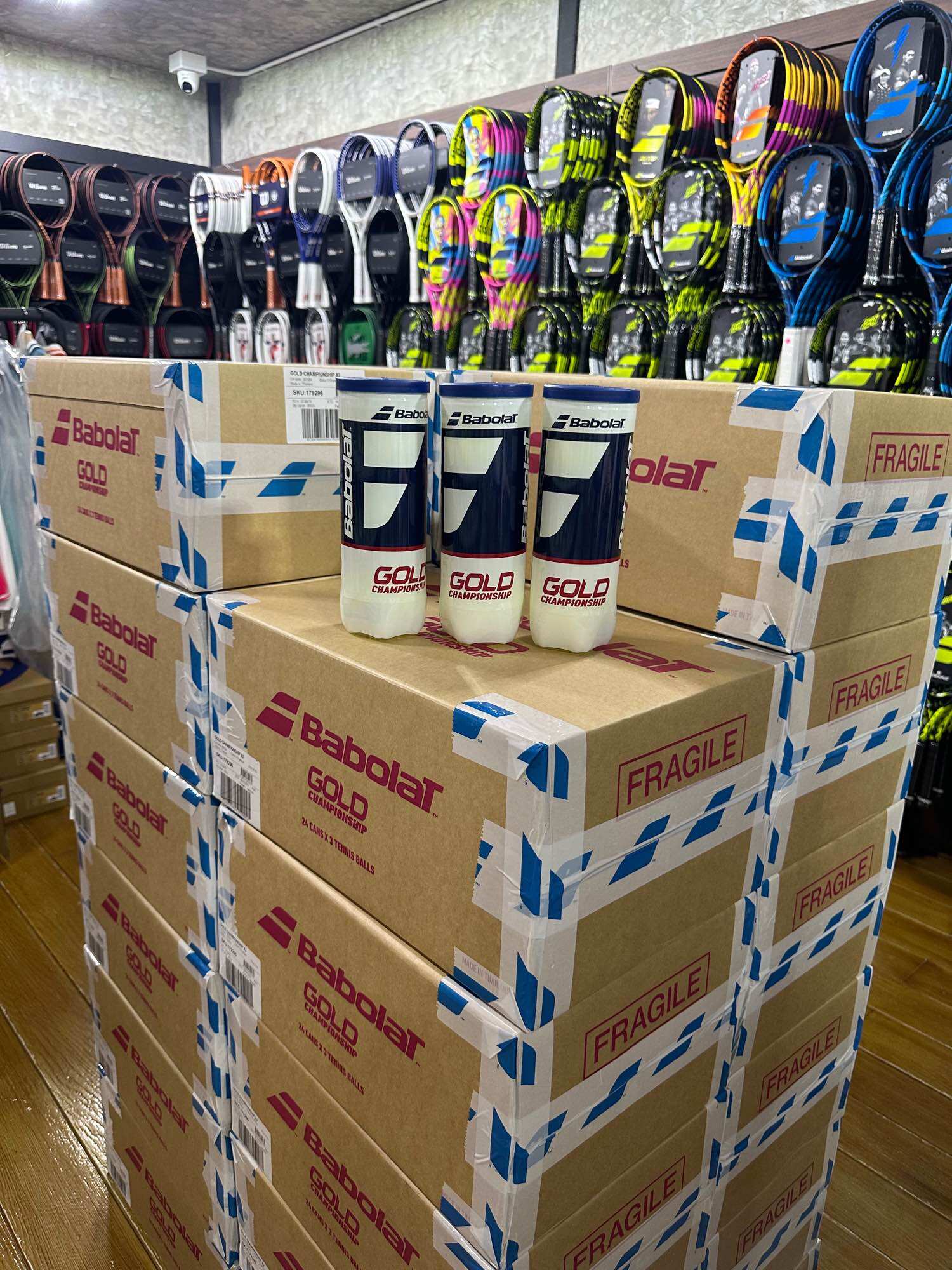 ลูกเทนนิส BABOLAT GOLD CHAMPIONSHIP 1 ลัง (24 กระป๋อง / 72 ลูก) ราคา 3,600 บาท*ส่งฟรี