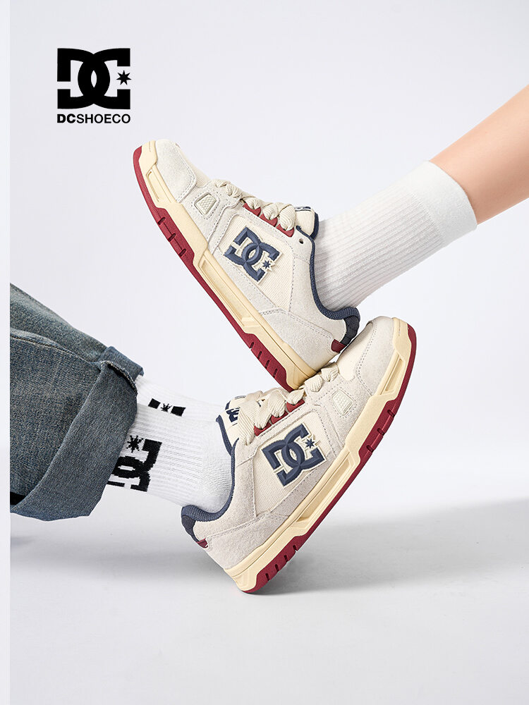 DC Shoes | Couple Gift New Year Practical Casual Shoes ราคา 3,752 บาท*ส่งฟรี
