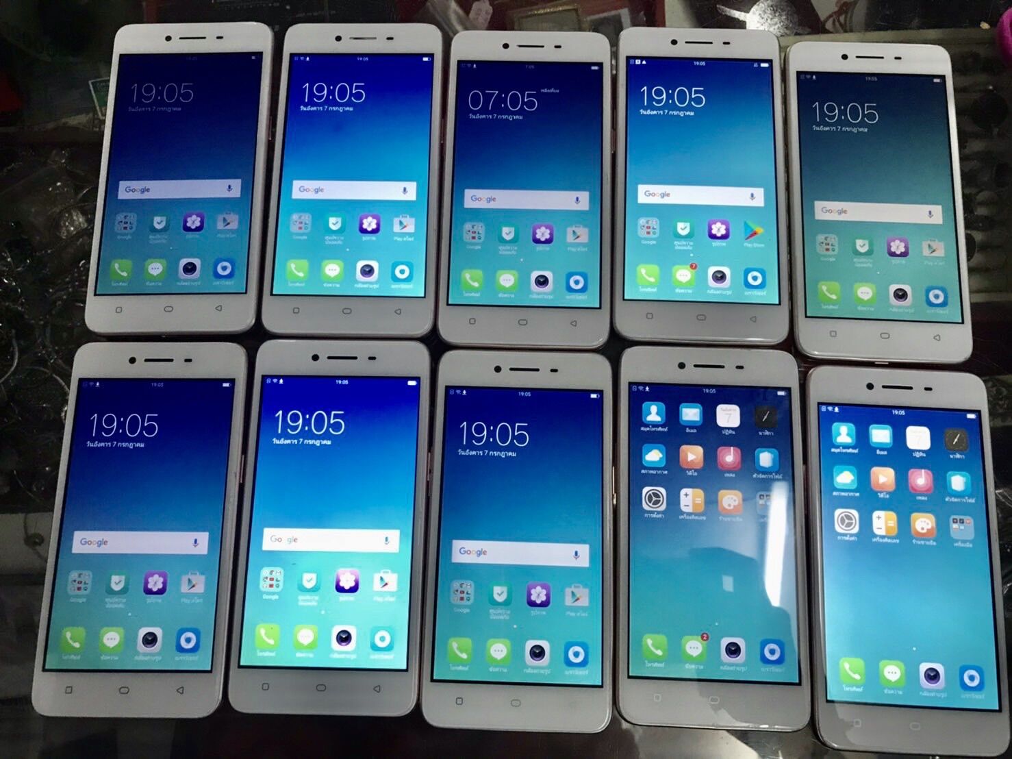 อุปกรณ์มือถือและแท็บเล็ต OPPO มือถือรุ่น A37 เครื่องใช้งานปกติ