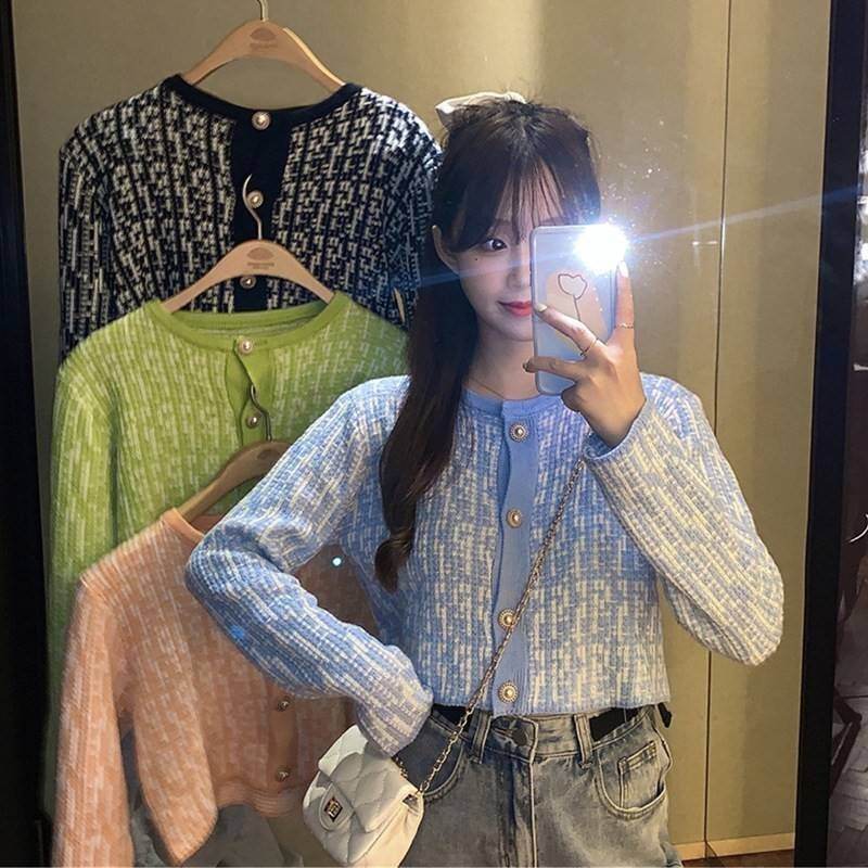 #พร้อมส่ง (1)(5)(9)฿เสื้อไหมพรม สไตล์เกาหลี น่ารักกสุดๆไปเลยย มี 4 สี ...