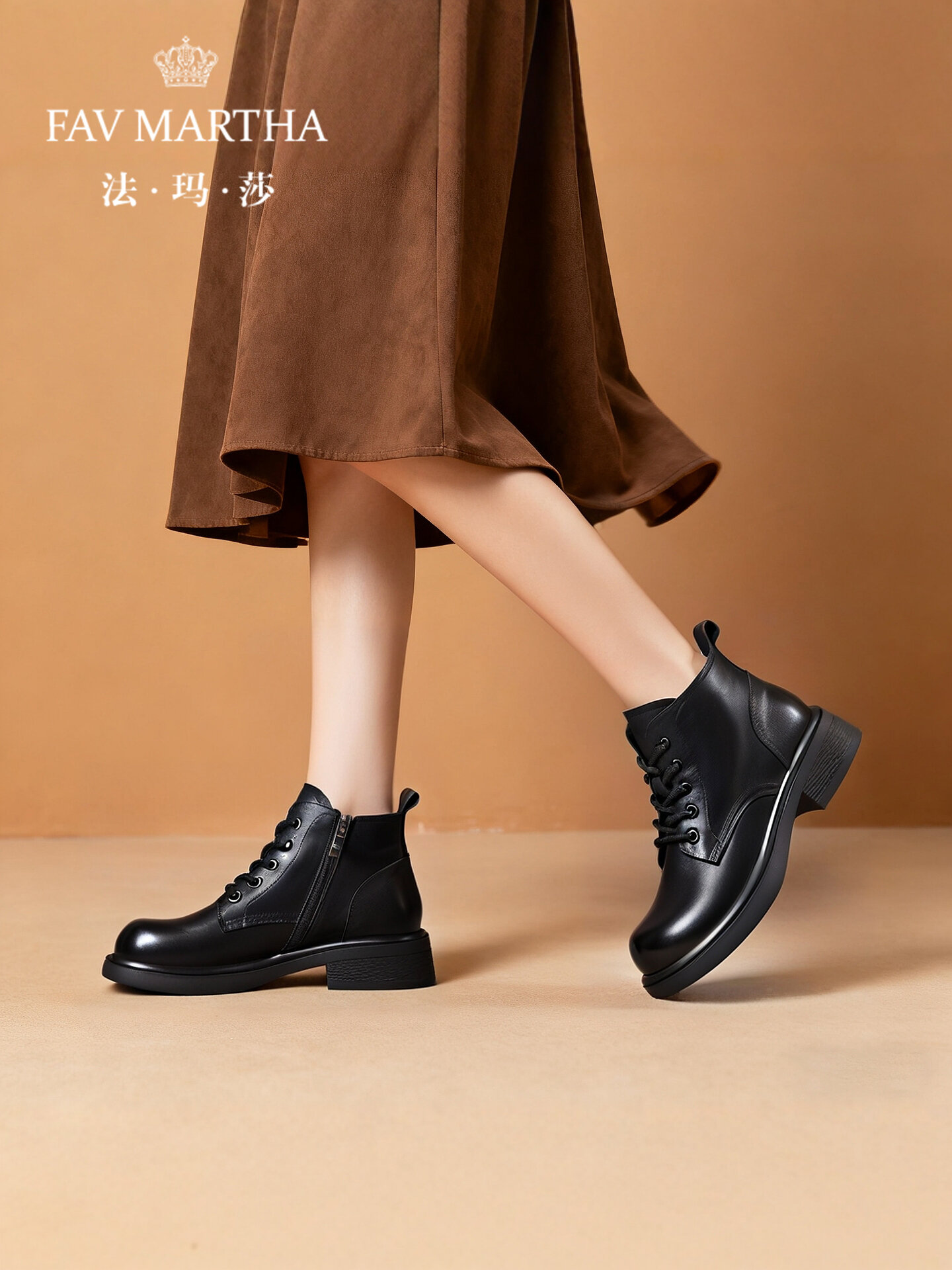 Vintage Lined Warm Leather Women's Martin Boots ราคา 8,196 บาท*ส่งฟรี