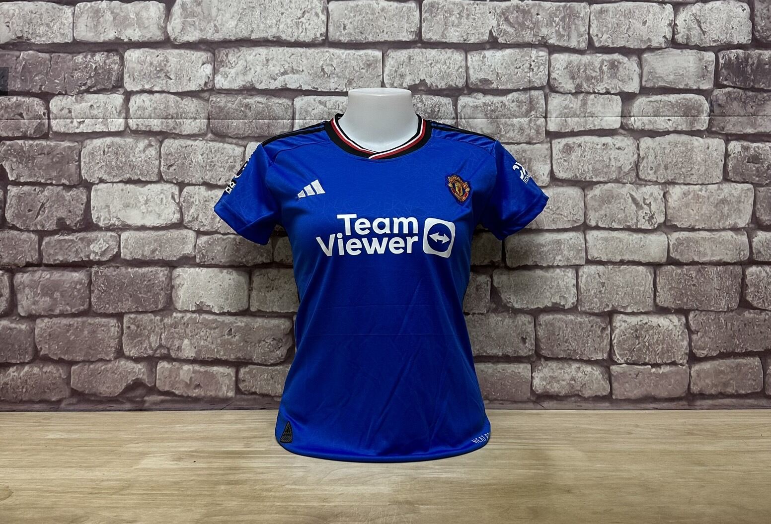 Premier League Kit History: 2020-21 (Third) Quiz - By Noldeh