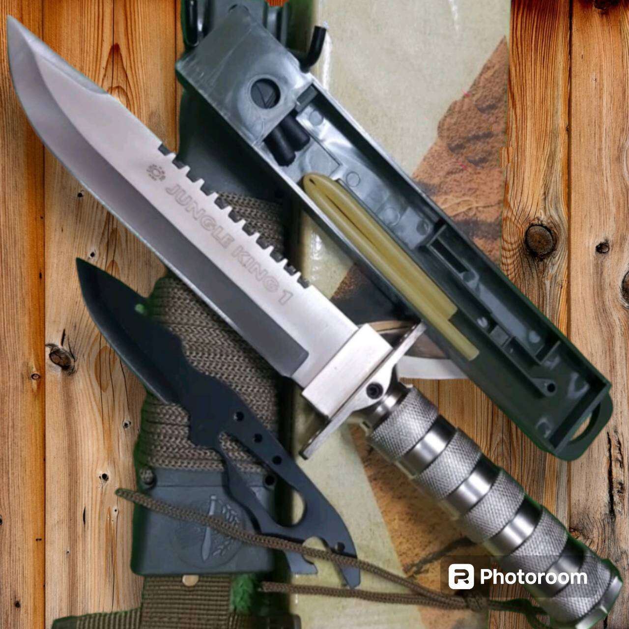 อุปกรณ์แคมป์ปิ้ง JUNGLE KING 1 ใบเลสด้ามเหล็กสวยๆ คมๆ น้ำหนักดี พร้อม ...