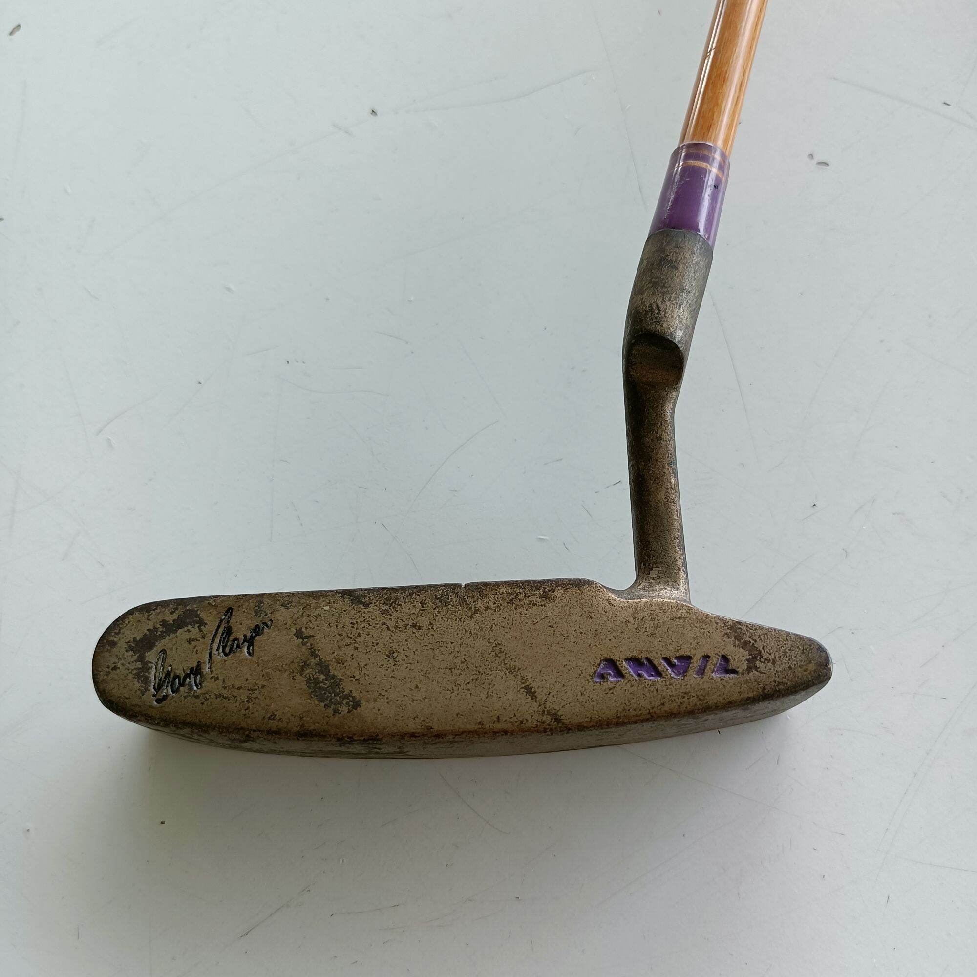 Putter Vintage 1960 Anvil  Grary Player  Boron Graphite Shaft  ก้าน Boron ใช้ได้จริง และสำหรับนักสะสม ลายเซ็นต์ แกรี เพลเยอร์  ของอยู่เมืองเชียงใหม่ ยินดีส่งให้ทั่วประเทศเลย