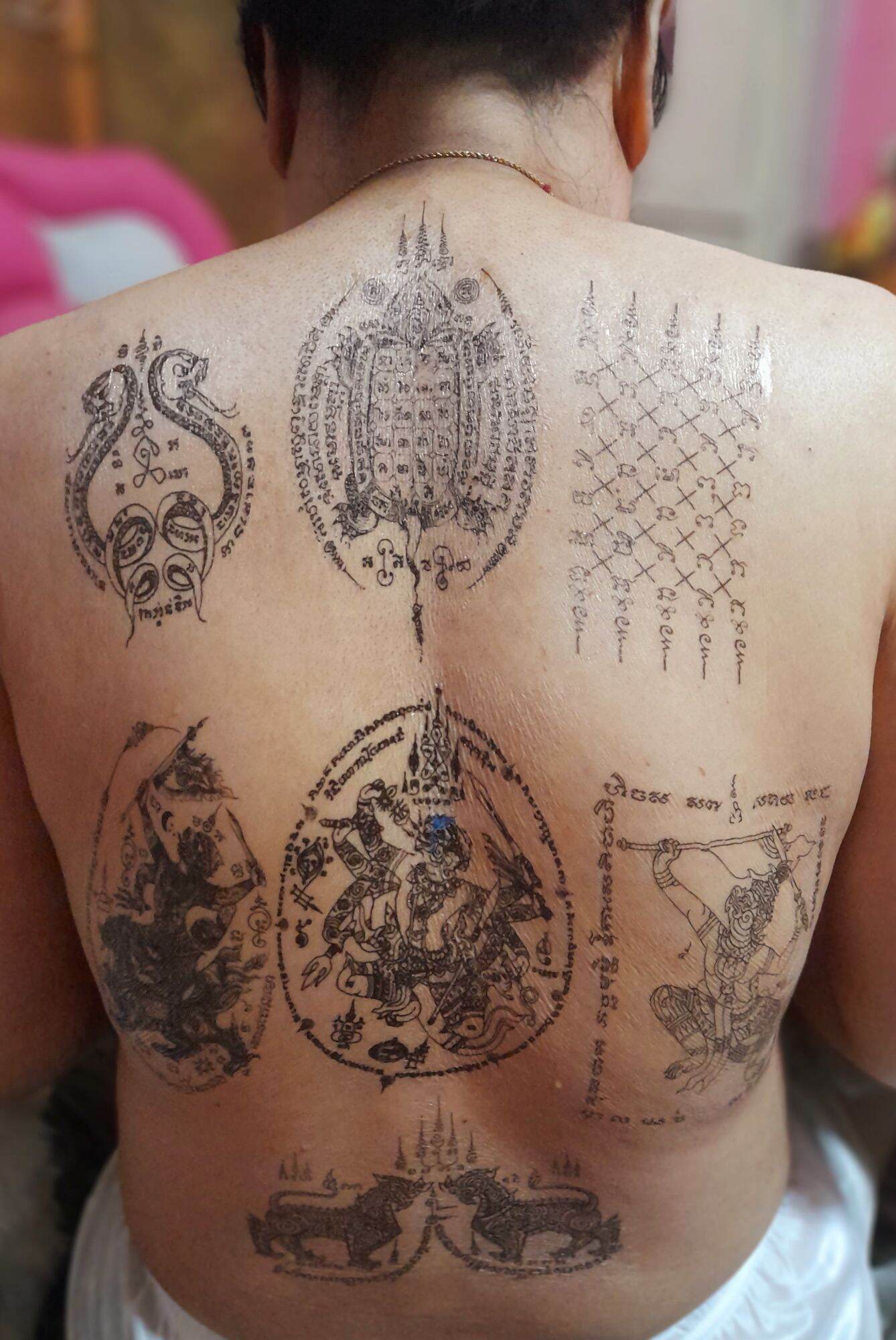 Tattoo รอยสักชั่วคราว ยันต์ไทย ลายต่างๆมากมาย | Lazada.Co.Th