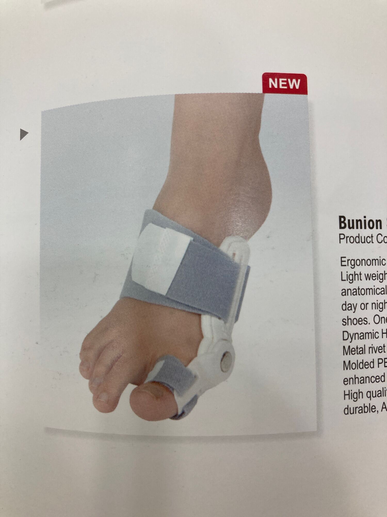 Tynor bunion splint ออกแบบให้ใช้งานได้ทั้งกลางวันและกลางคืนและยังสามารถสวมใส่กับรองเท้าได้ ผลิต