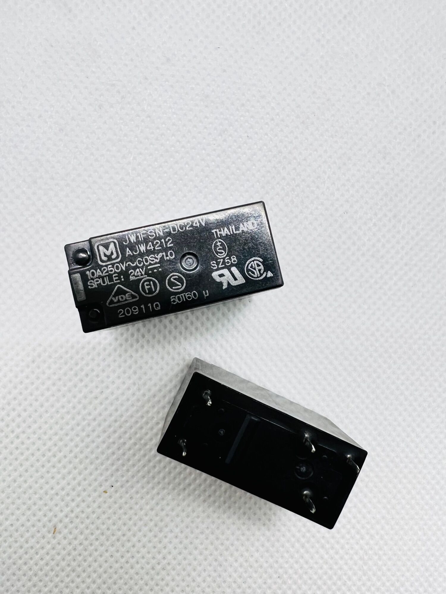 1 Pièces Nouveau Relais D'origine JW1FSN-DC12V/JW1FSN-DC24V