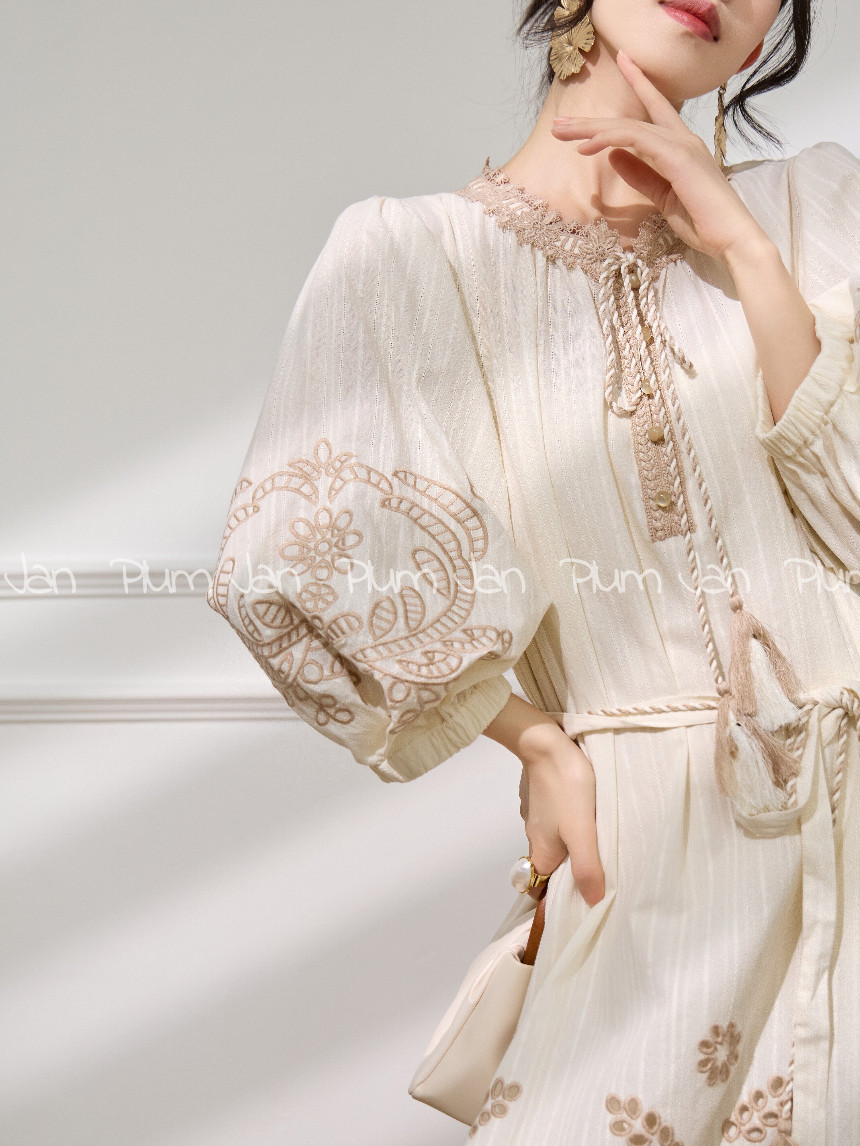 PlumJan | Lace Splicing Tassel Mus muse Summer Dress with Lantern Sleeves ราคา 6,397,869 บาท*ส่งฟรี
