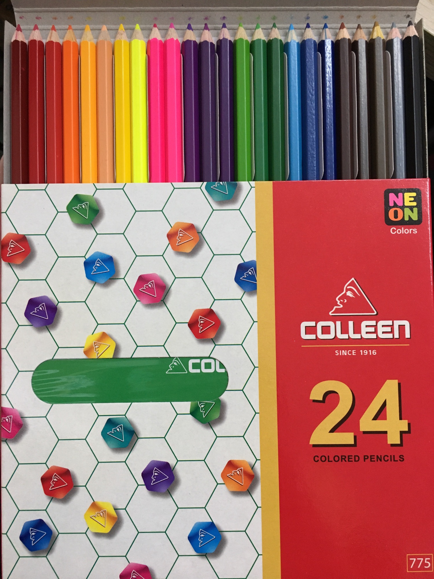 สีไม้Colleen COLLEEN สีไม้คอลลีนหัวเดียว 24 สี