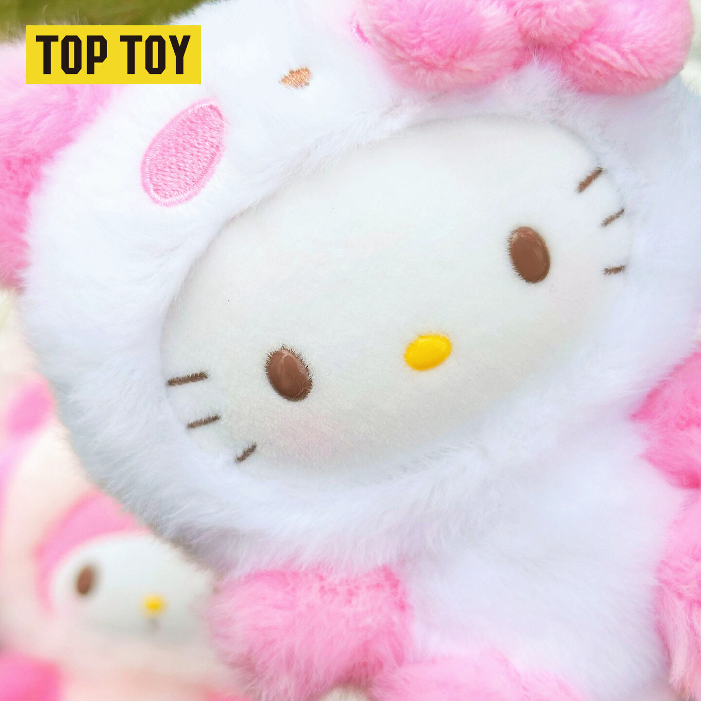 ตุ๊กตาน่ารัก ของเล่นเด็ก TOPTOY ซานริโอ แฟมิลี่ แพนด้าสีสันสดใส น่ารัก กล่องสุ่ม ของตกแต่งกระเป๋า เนื้อผ้านุ่ม ของขวัญสำหรับผู้หญิง เฮลโล คิตตี้ ราคา 886 บาท*ส่งฟรี