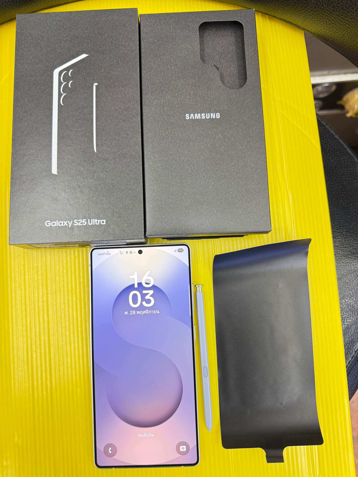 Samsung Galaxy S25 Ultra ราคา 34,900 บาท*ส่งฟรี