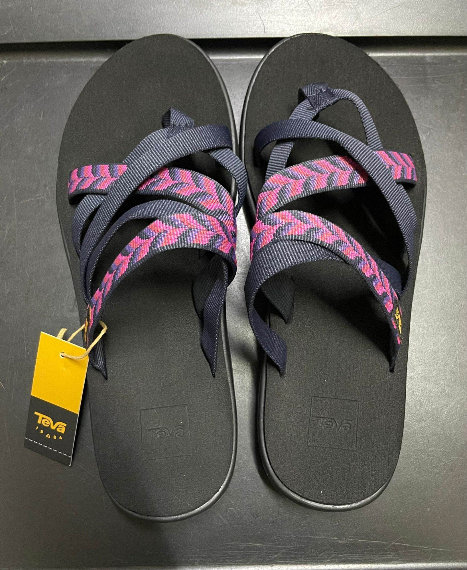 Teva แท้ รองเท้าแตะ หูหนีบ ใหม่ป้ายห้อย ราคา 1,280 บาท*ส่งฟรี